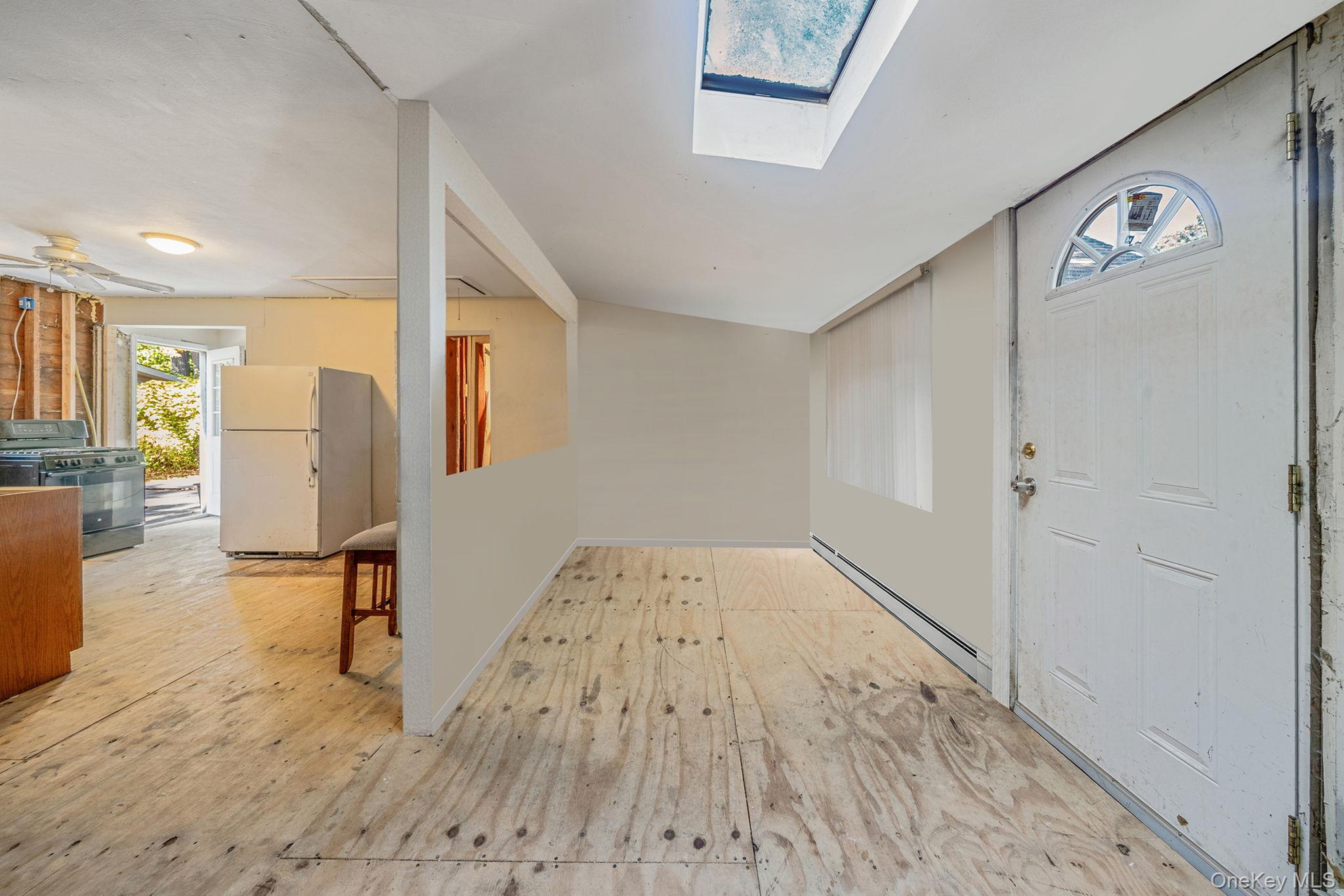 6 Sound Beach Boulevard, Sound Beach, NY 11789