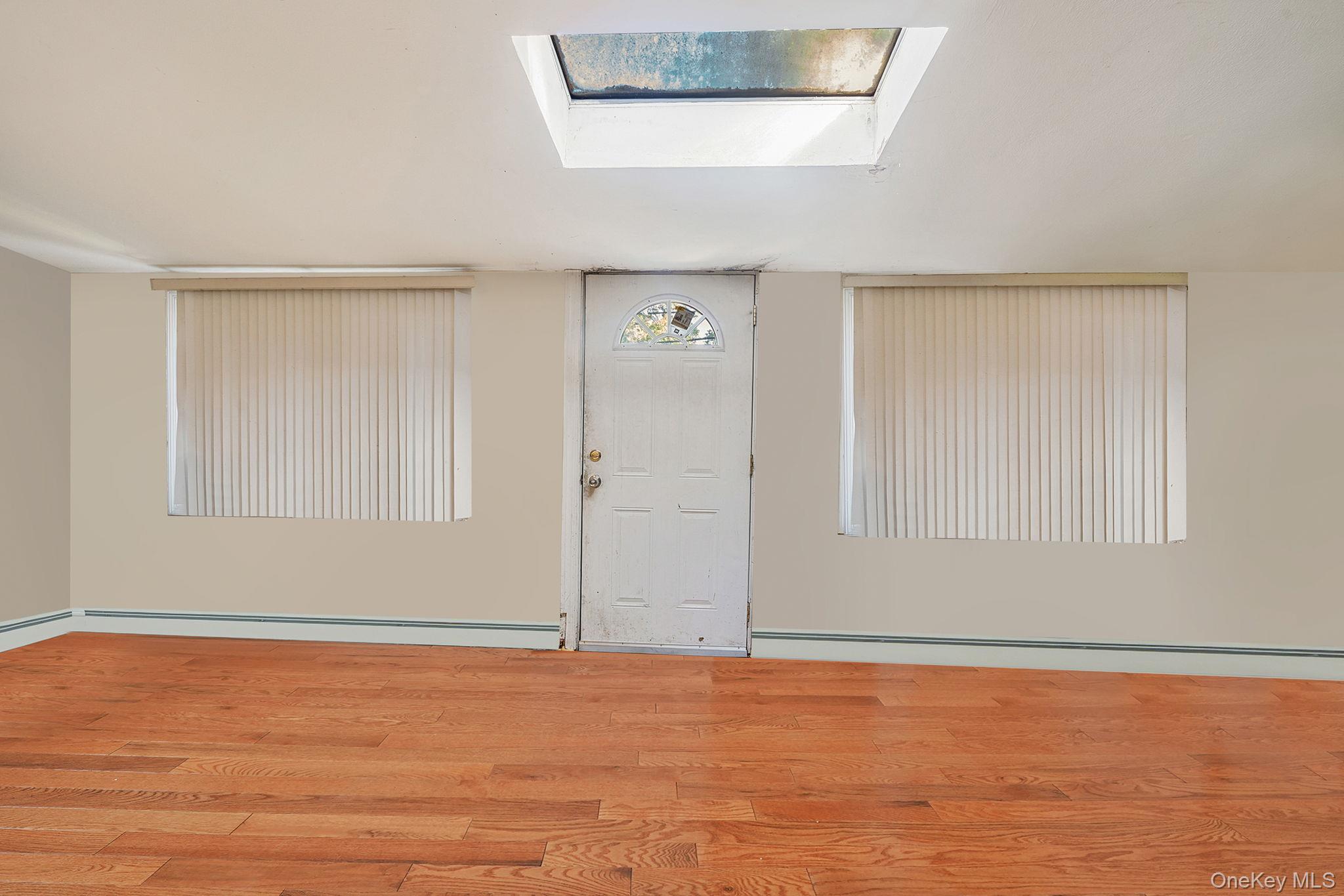 6 Sound Beach Boulevard, Sound Beach, NY 11789