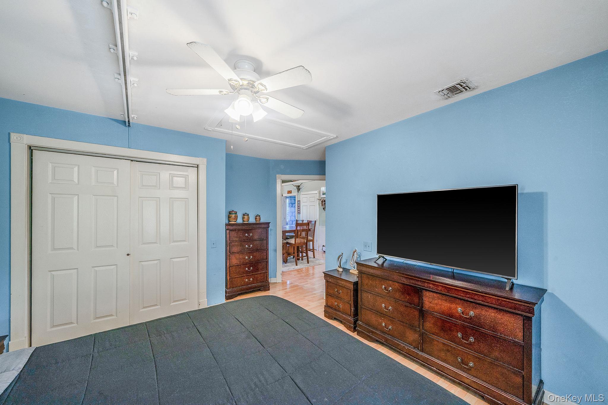 6 Sound Beach Boulevard, Sound Beach, NY 11789