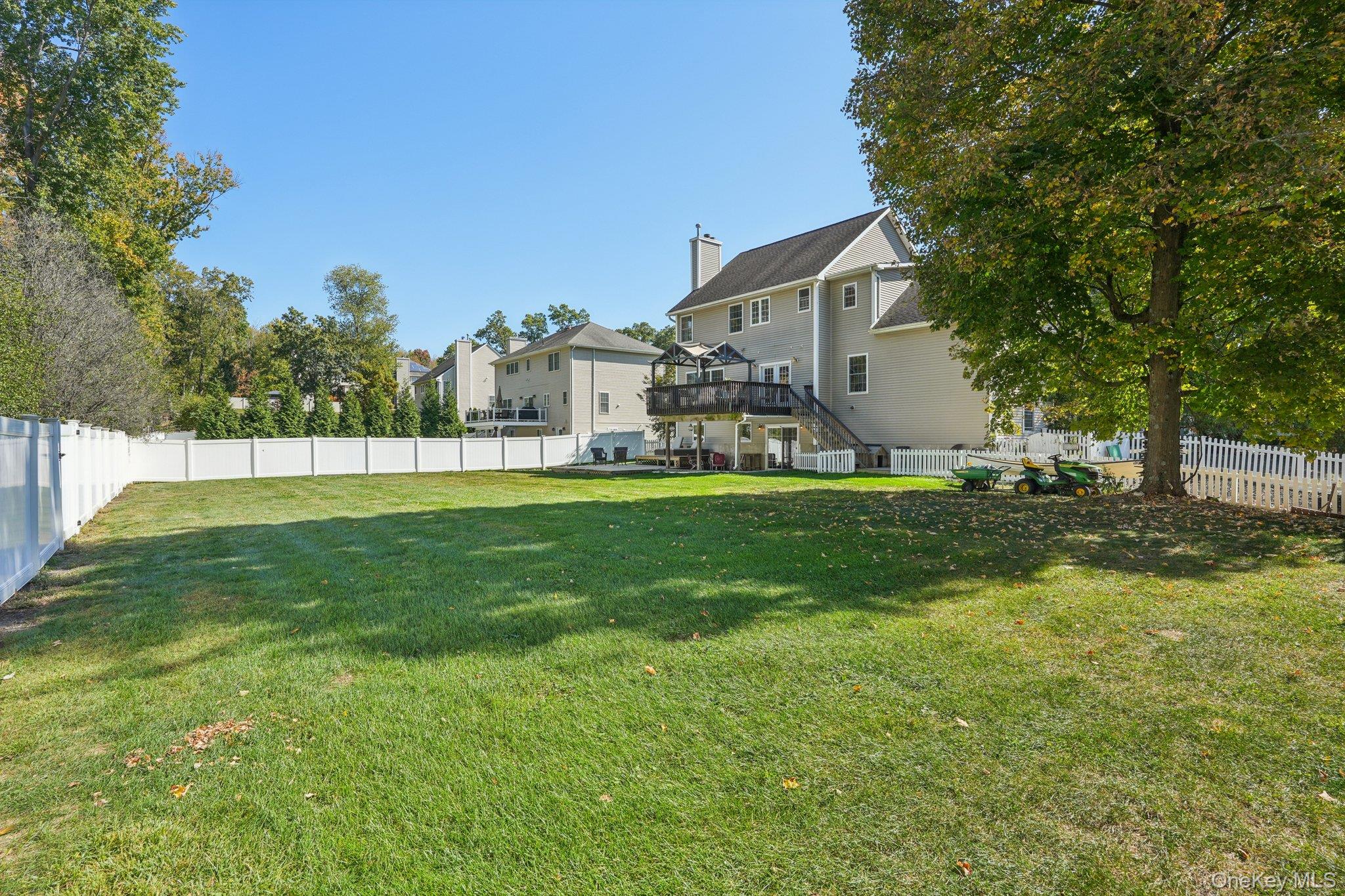 18 Baron Drive, Warwick, NY 10990