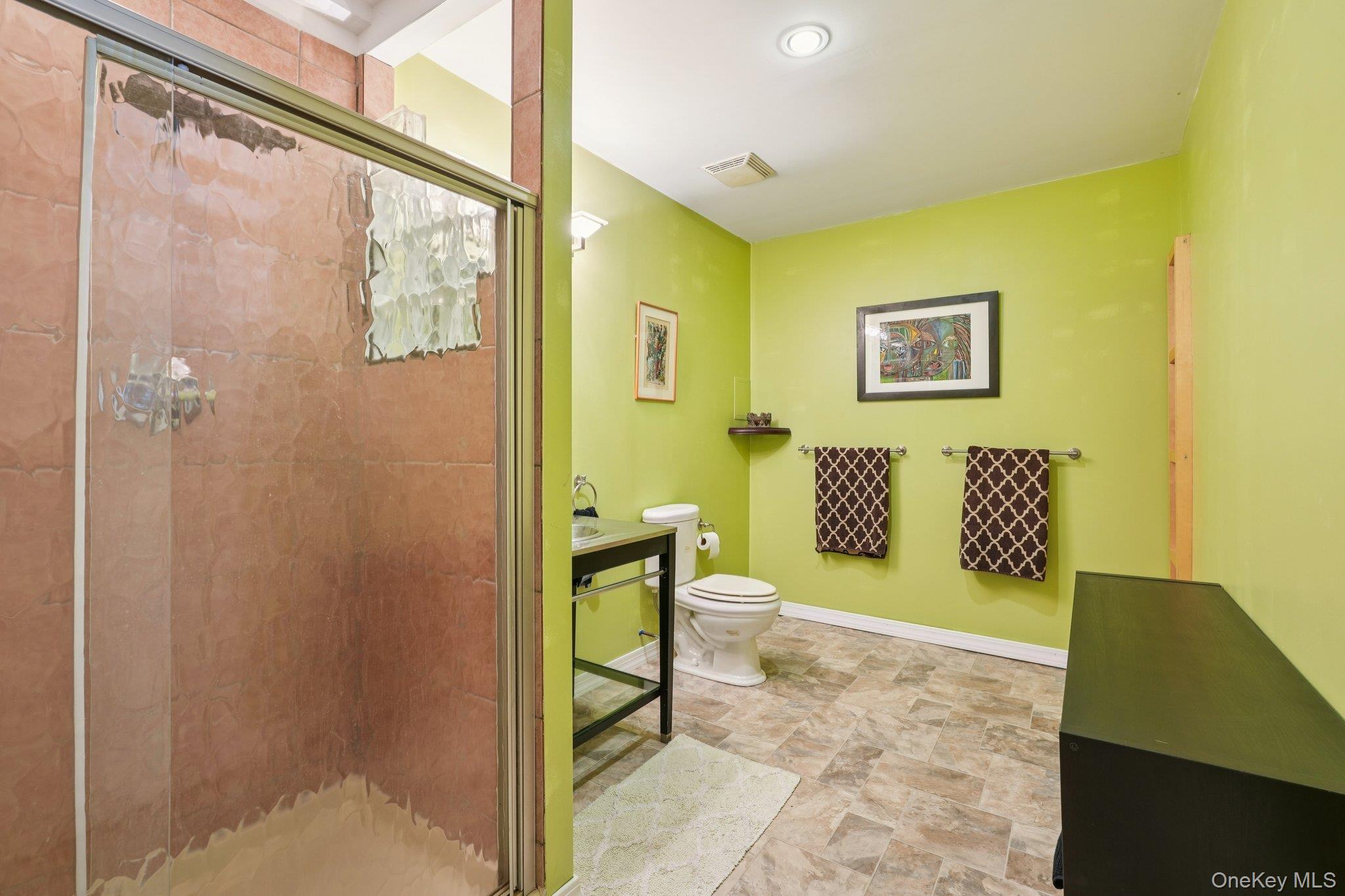 18 Baron Drive, Warwick, NY 10990