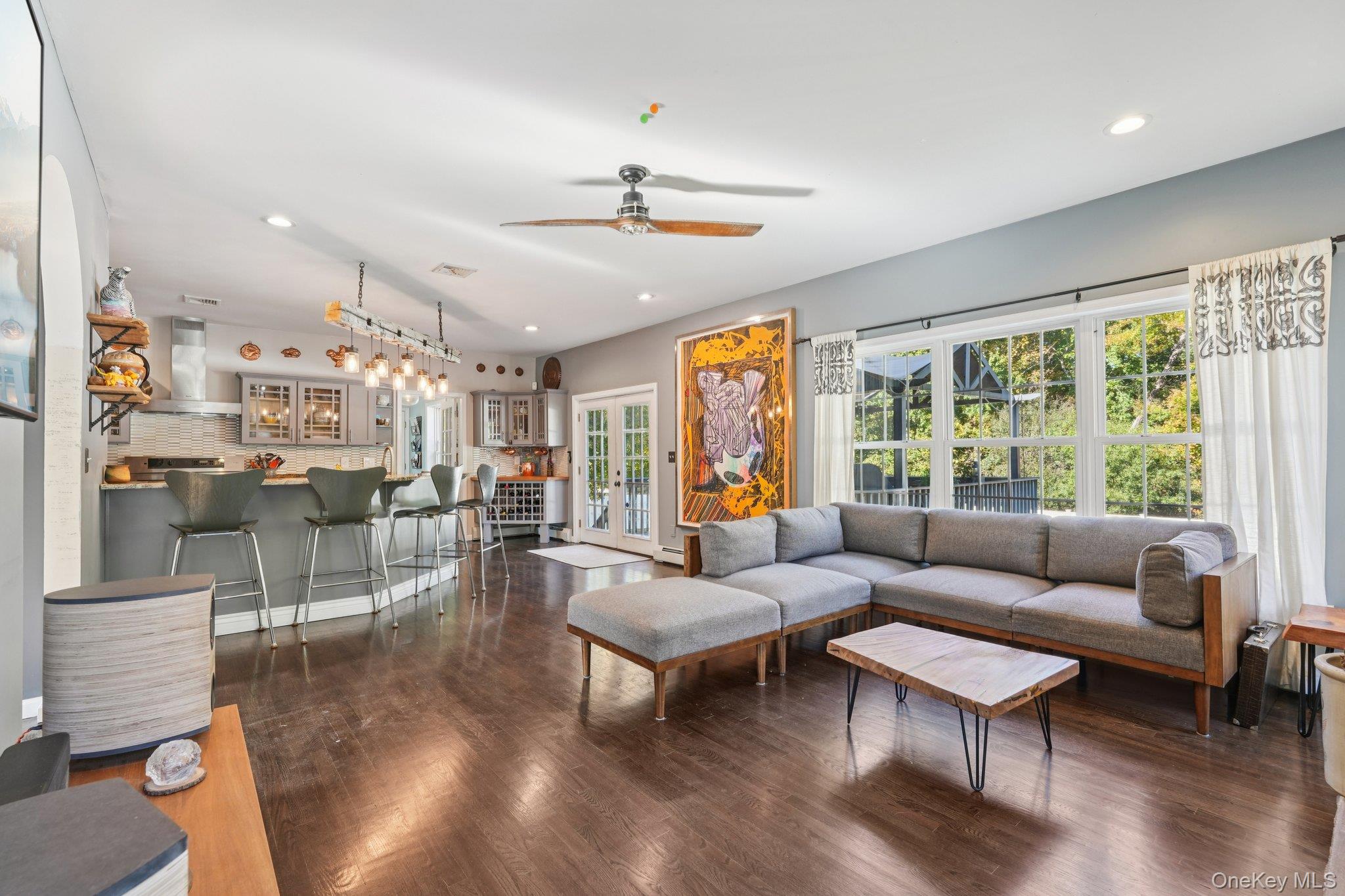 18 Baron Drive, Warwick, NY 10990