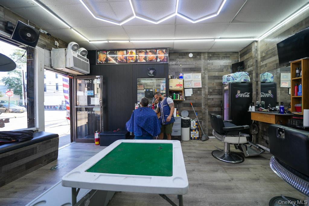 880 Wyckoff Avenue, Brooklyn, NY 11237