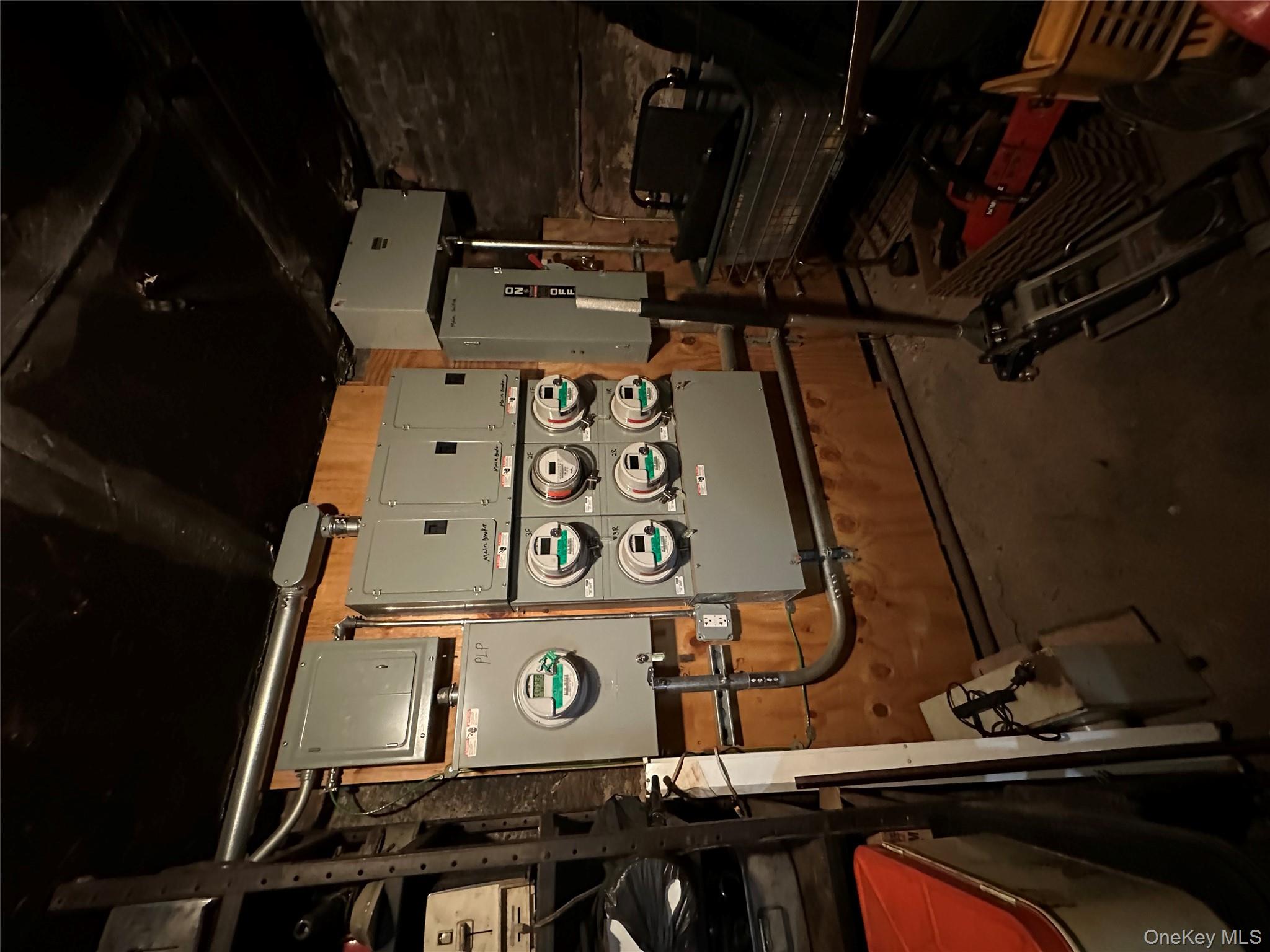 596 Wyona Street, Brooklyn, NY 11207