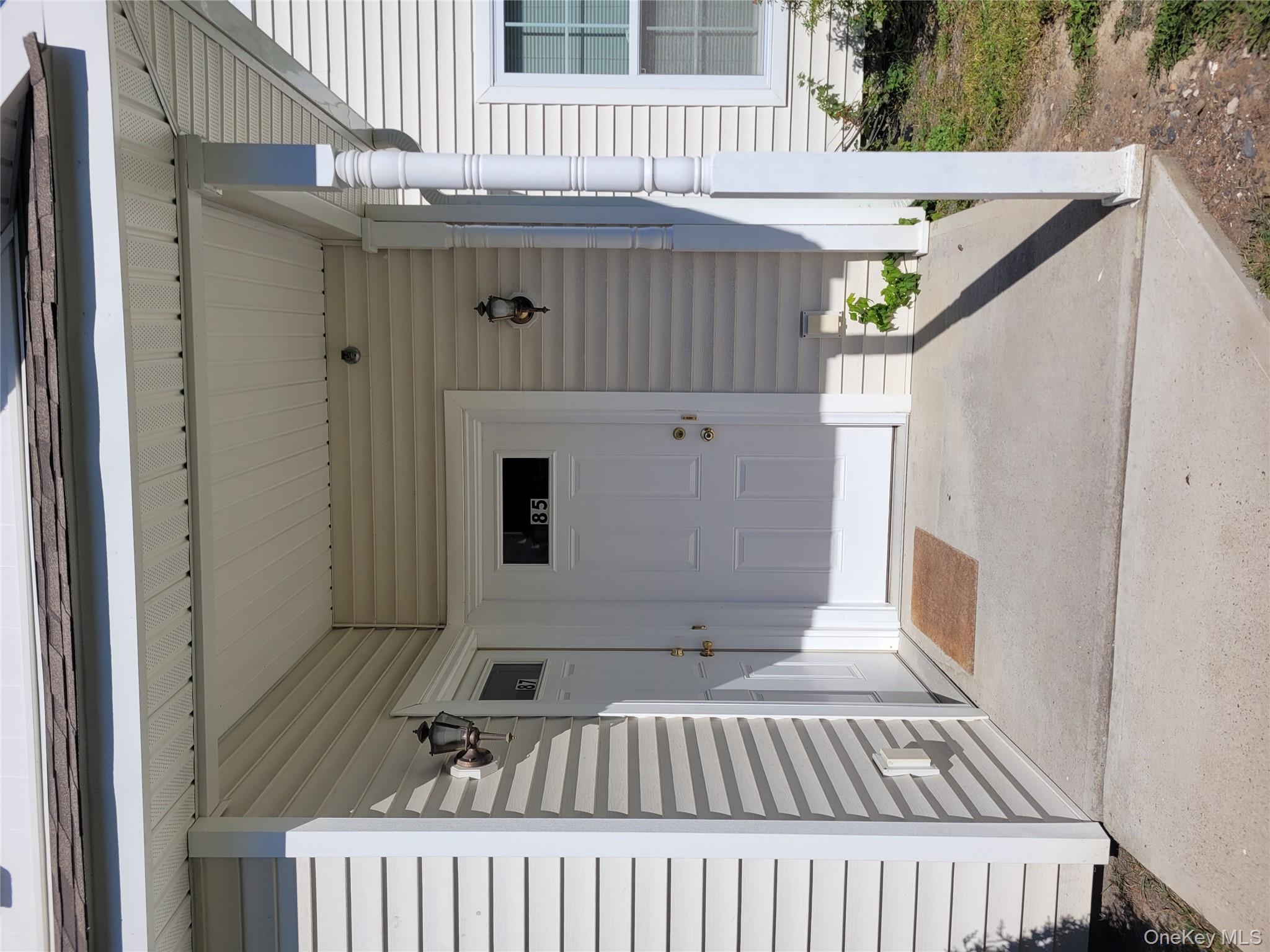 85 Ruth Court, Middletown, NY 10940