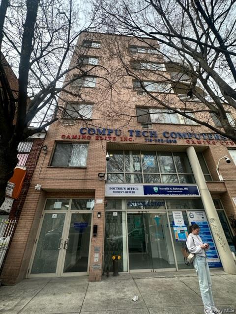 40-24 76 Street # 3B, Elmhurst, NY 11373