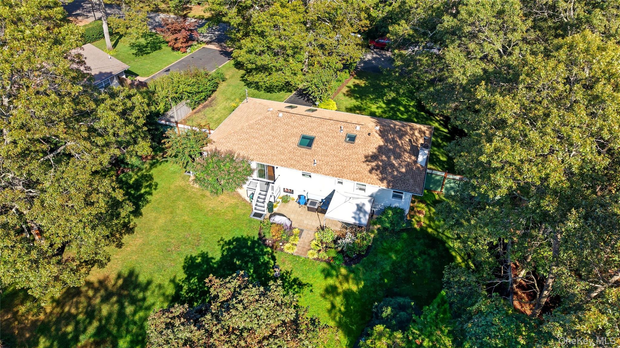 173 W End Avenue, Shirley, NY 11967