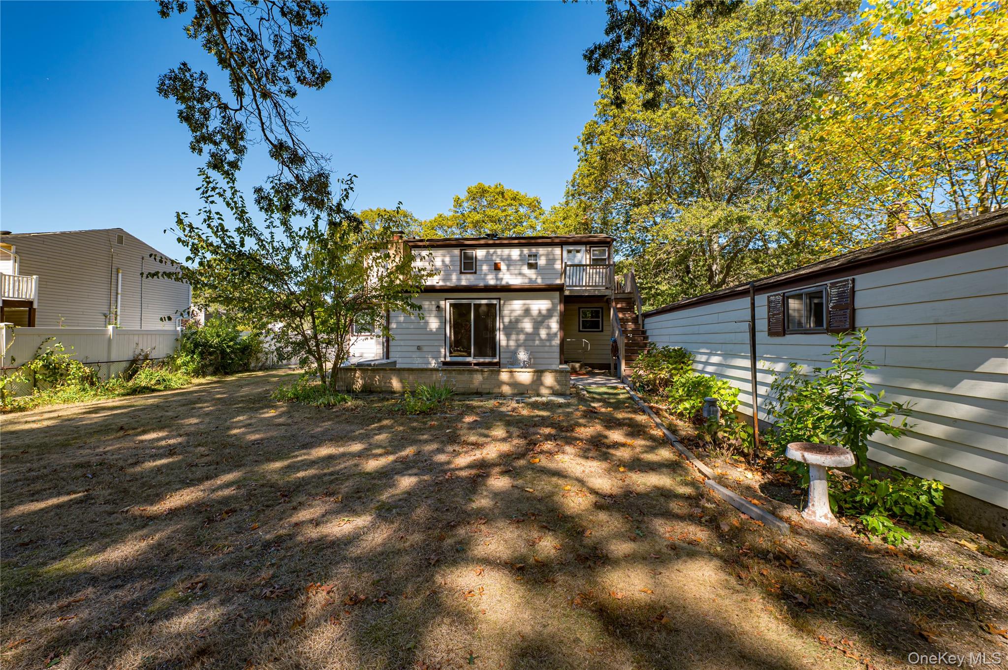 20 W Belmont Street, Bay Shore, NY 11706