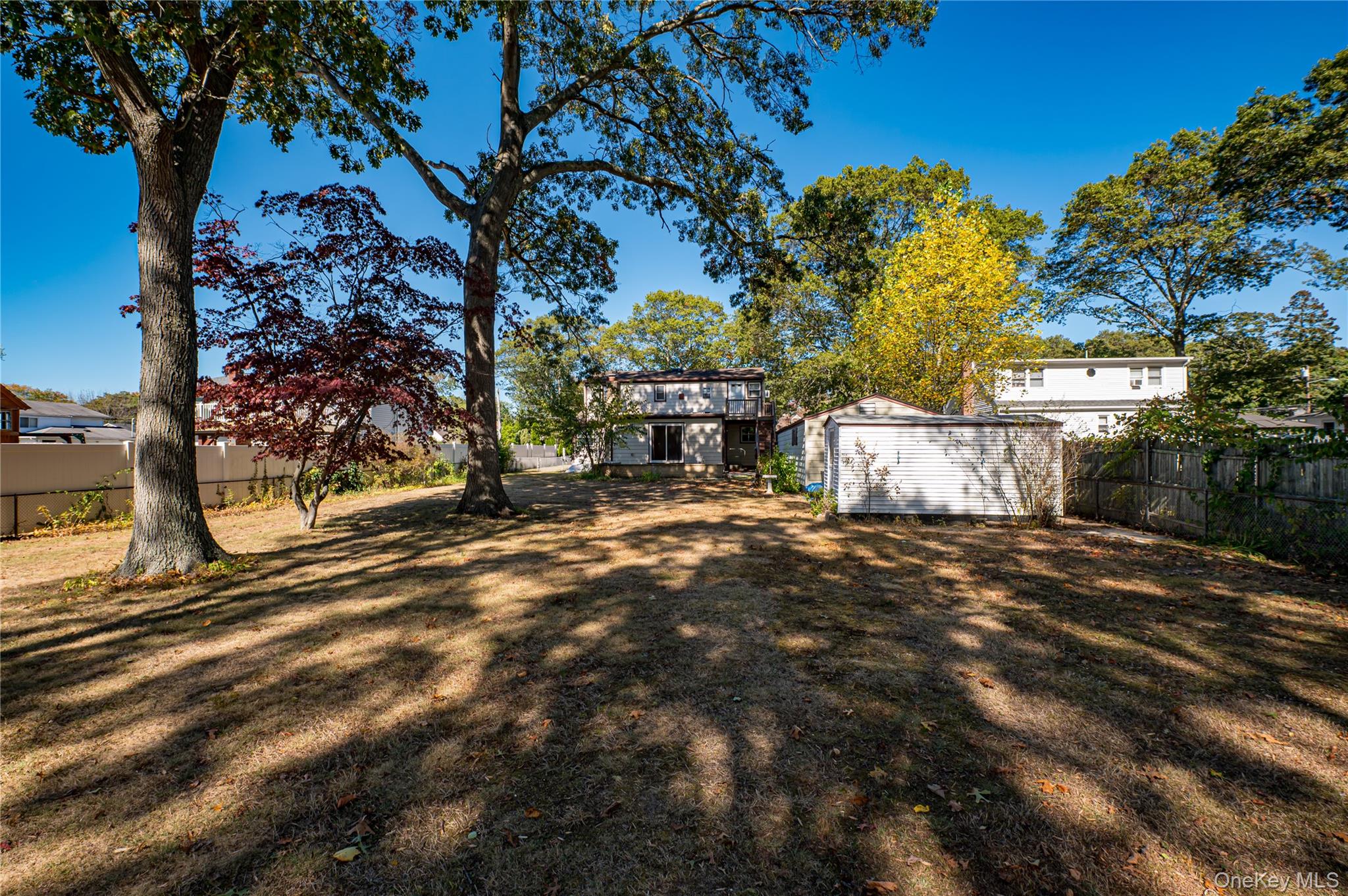 20 W Belmont Street, Bay Shore, NY 11706