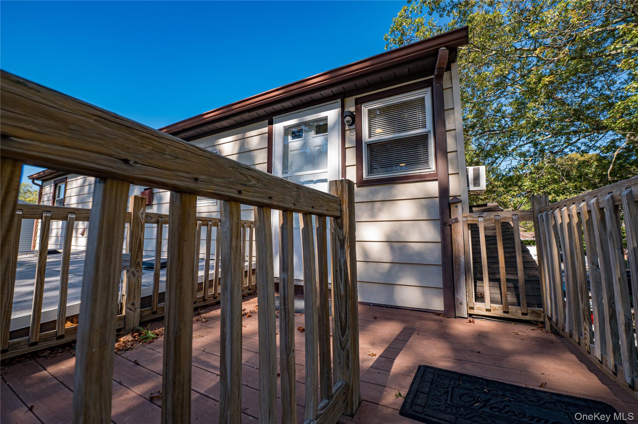 20 W Belmont Street, Bay Shore, NY 11706