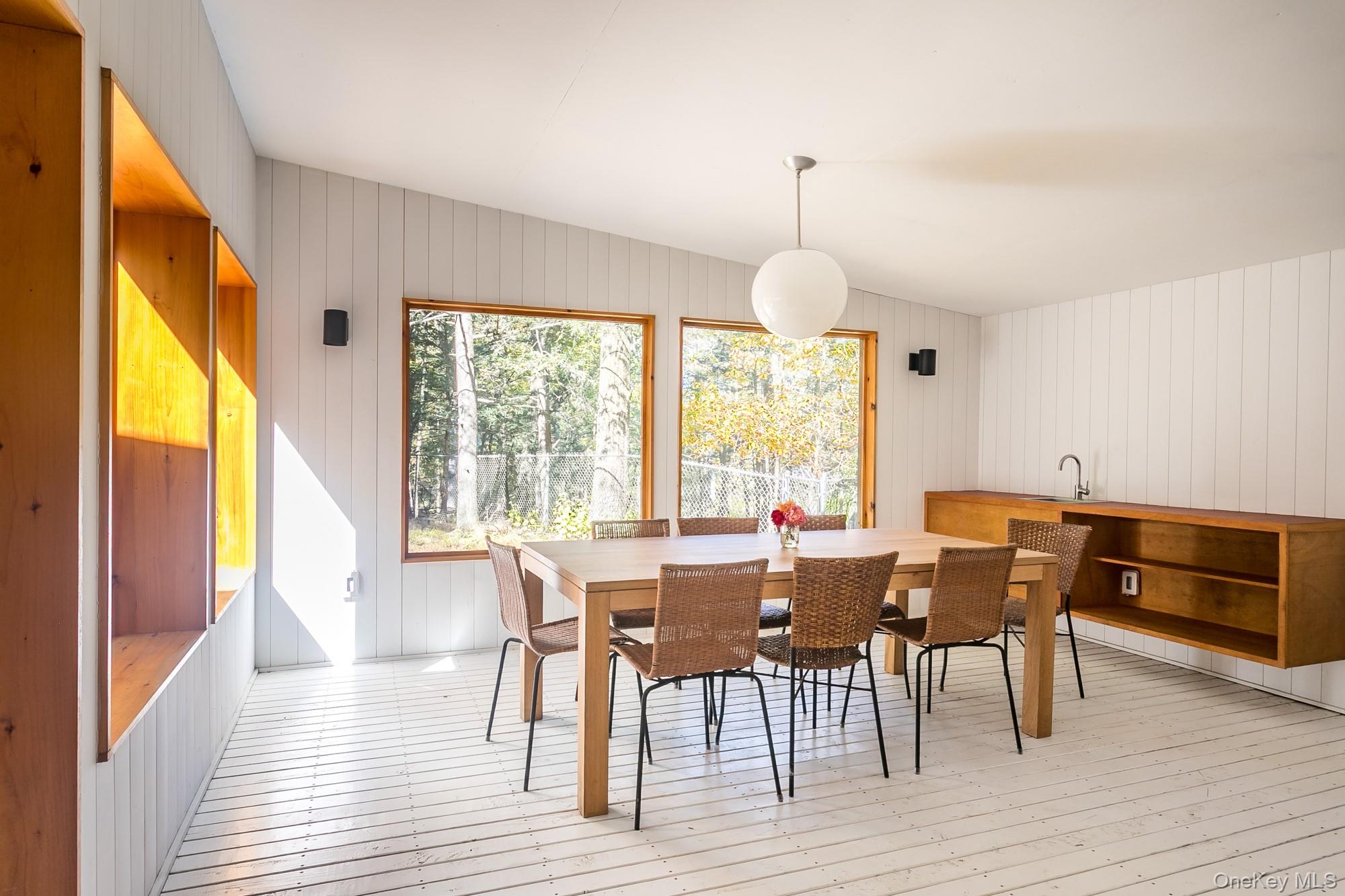 18 Niles Drive, Woodstock, NY 12498