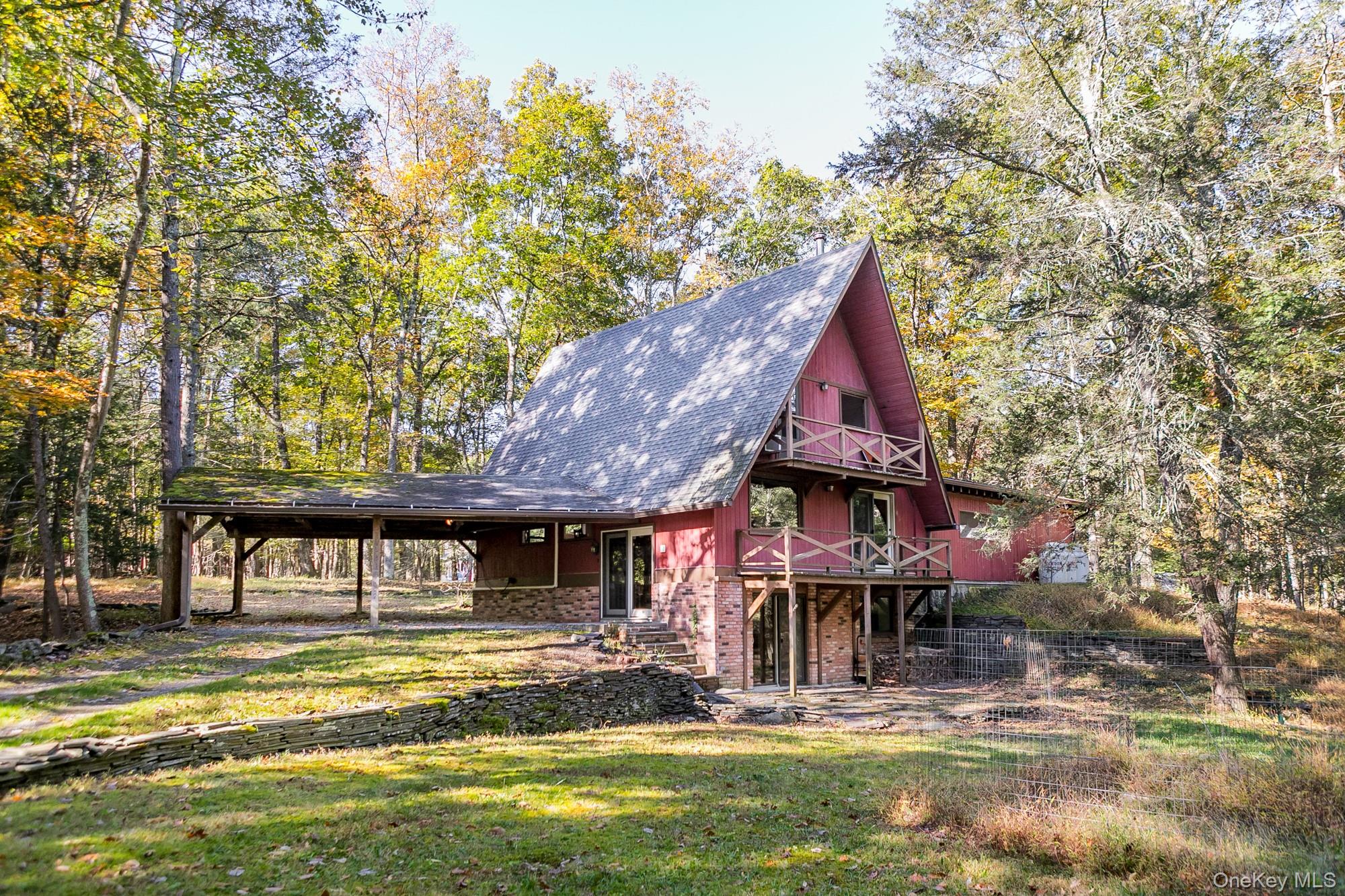 18 Niles Drive, Woodstock, NY 12498