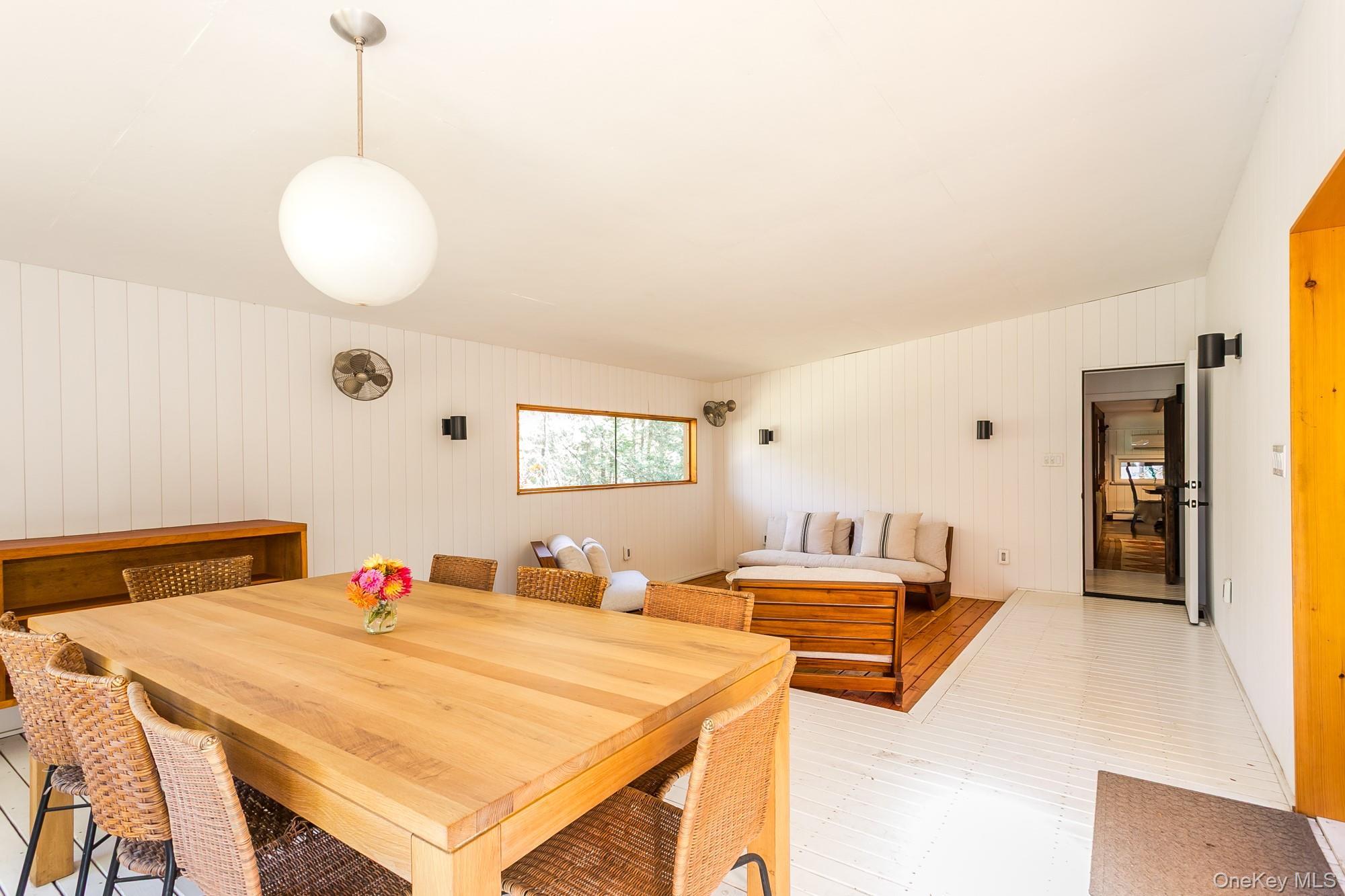 18 Niles Drive, Woodstock, NY 12498