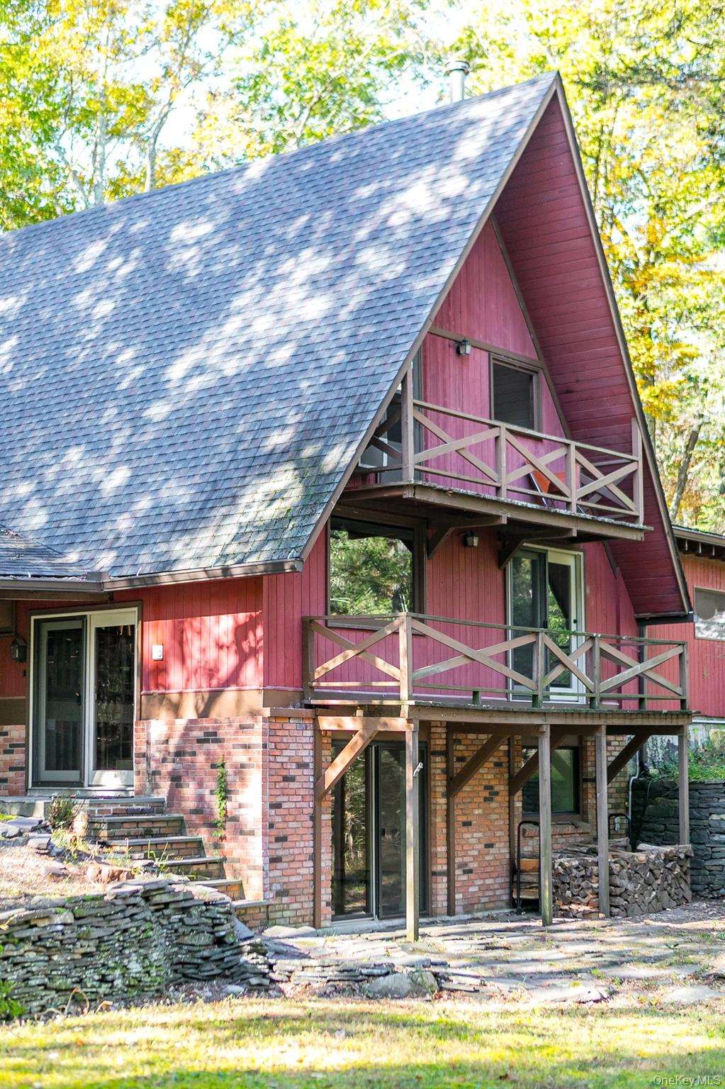 18 Niles Drive, Woodstock, NY 12498