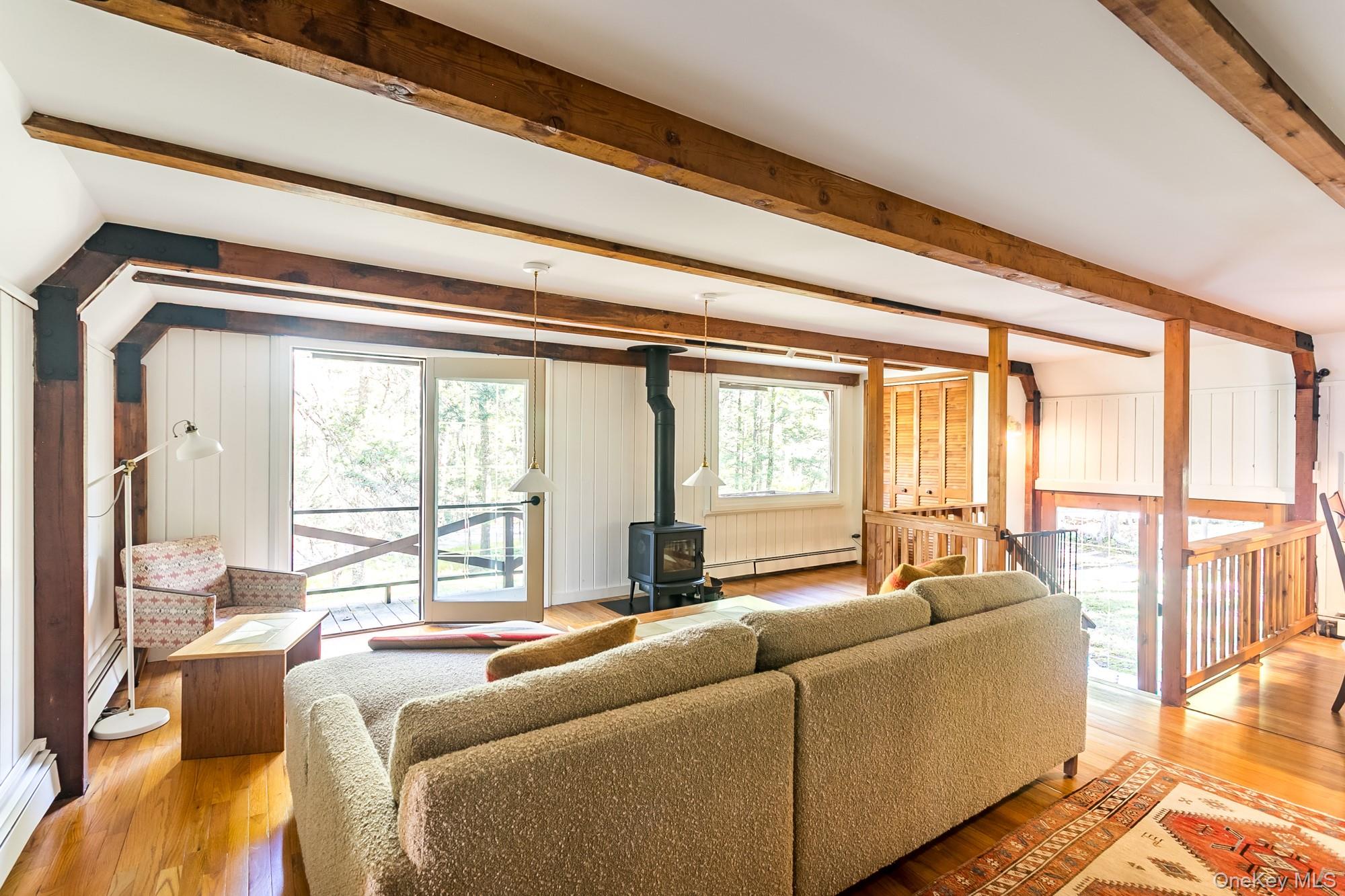 18 Niles Drive, Woodstock, NY 12498