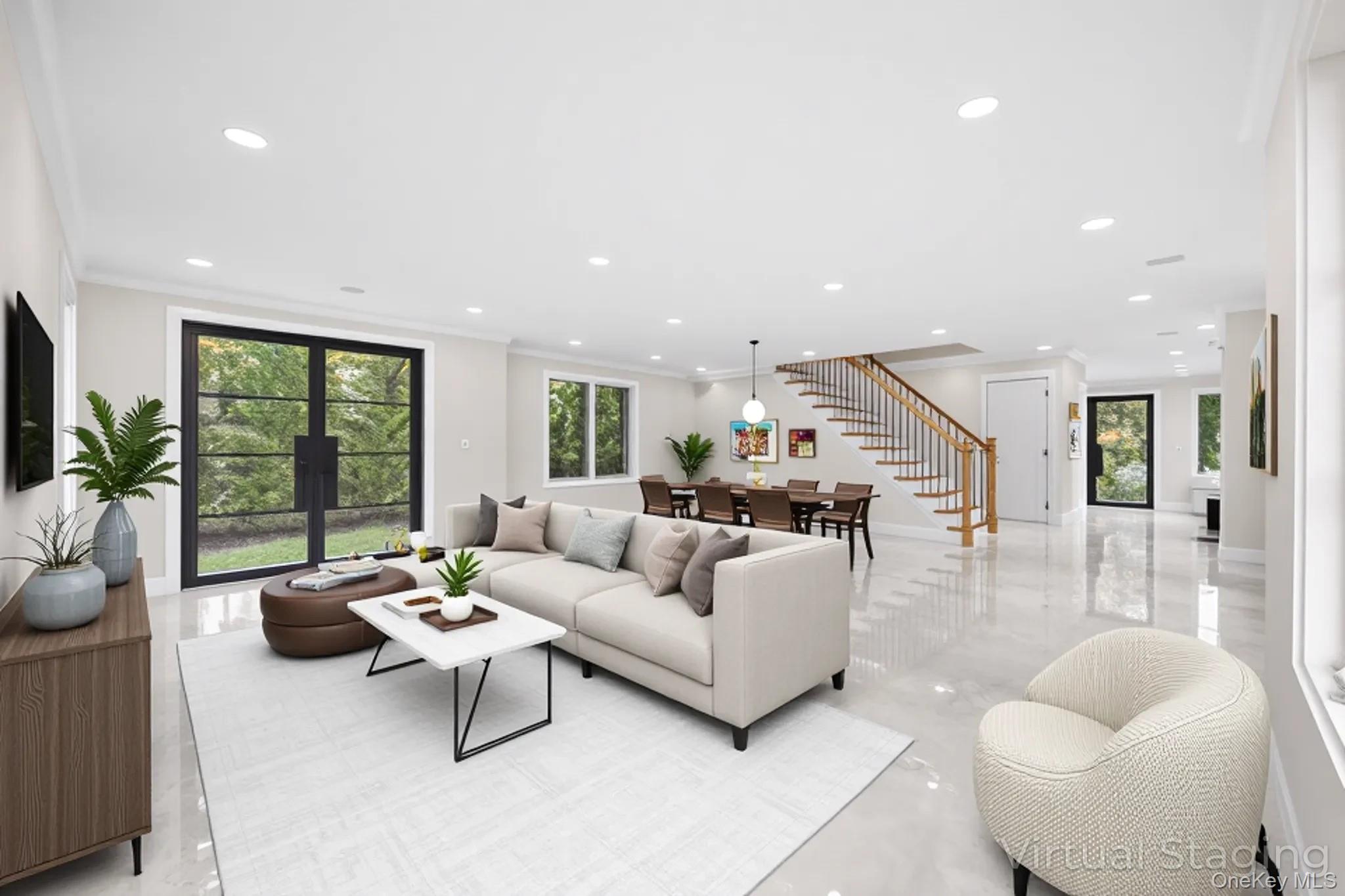 2 Henry Street, Great Neck, NY 11023