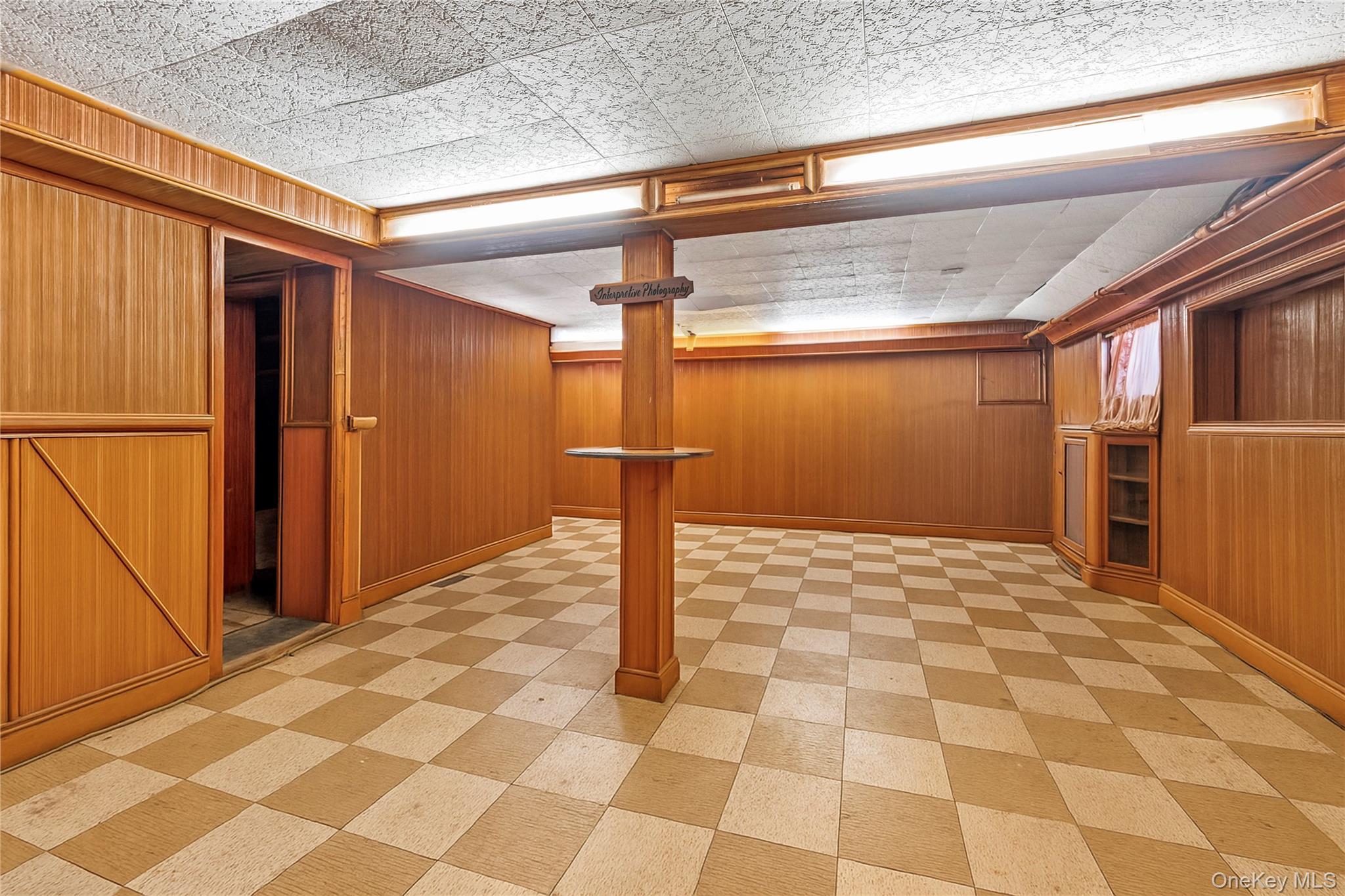 208 Dogwood Road, Valley Stream, NY 11580