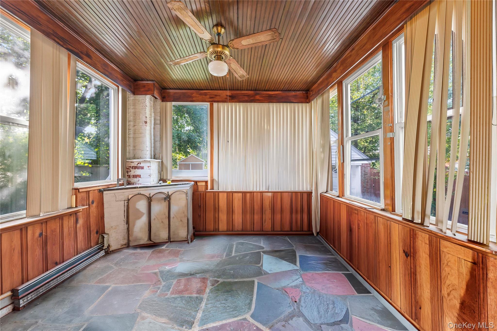 208 Dogwood Road, Valley Stream, NY 11580