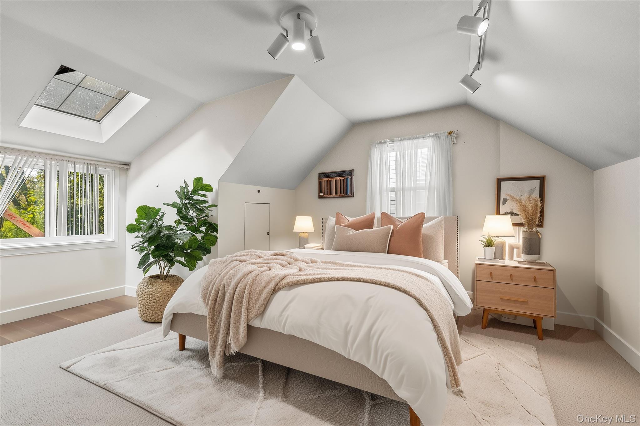 208 Dogwood Road, Valley Stream, NY 11580