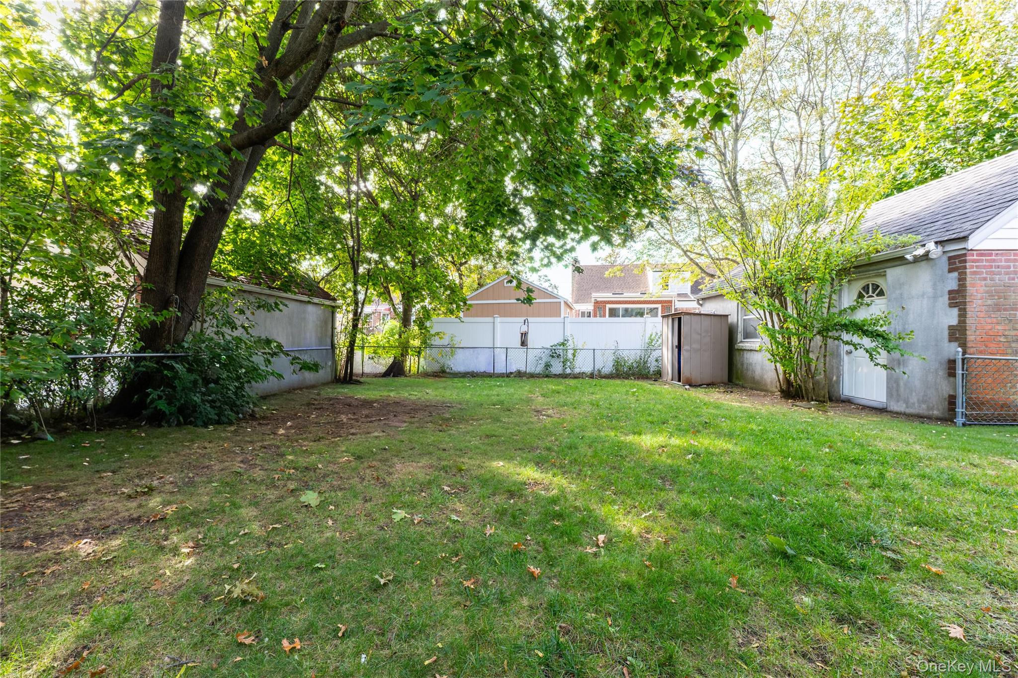 208 Dogwood Road, Valley Stream, NY 11580