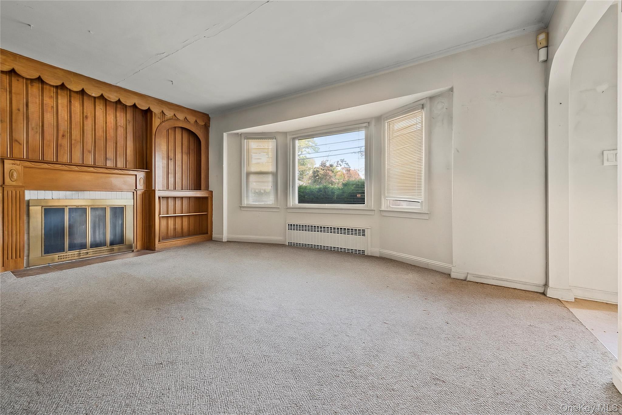 208 Dogwood Road, Valley Stream, NY 11580