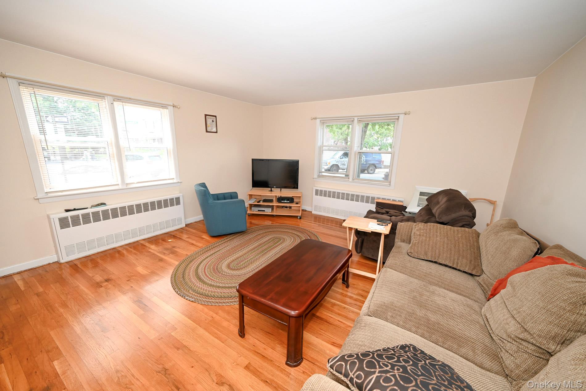 8223 Caldwell Avenue, Middle Village, NY 11379