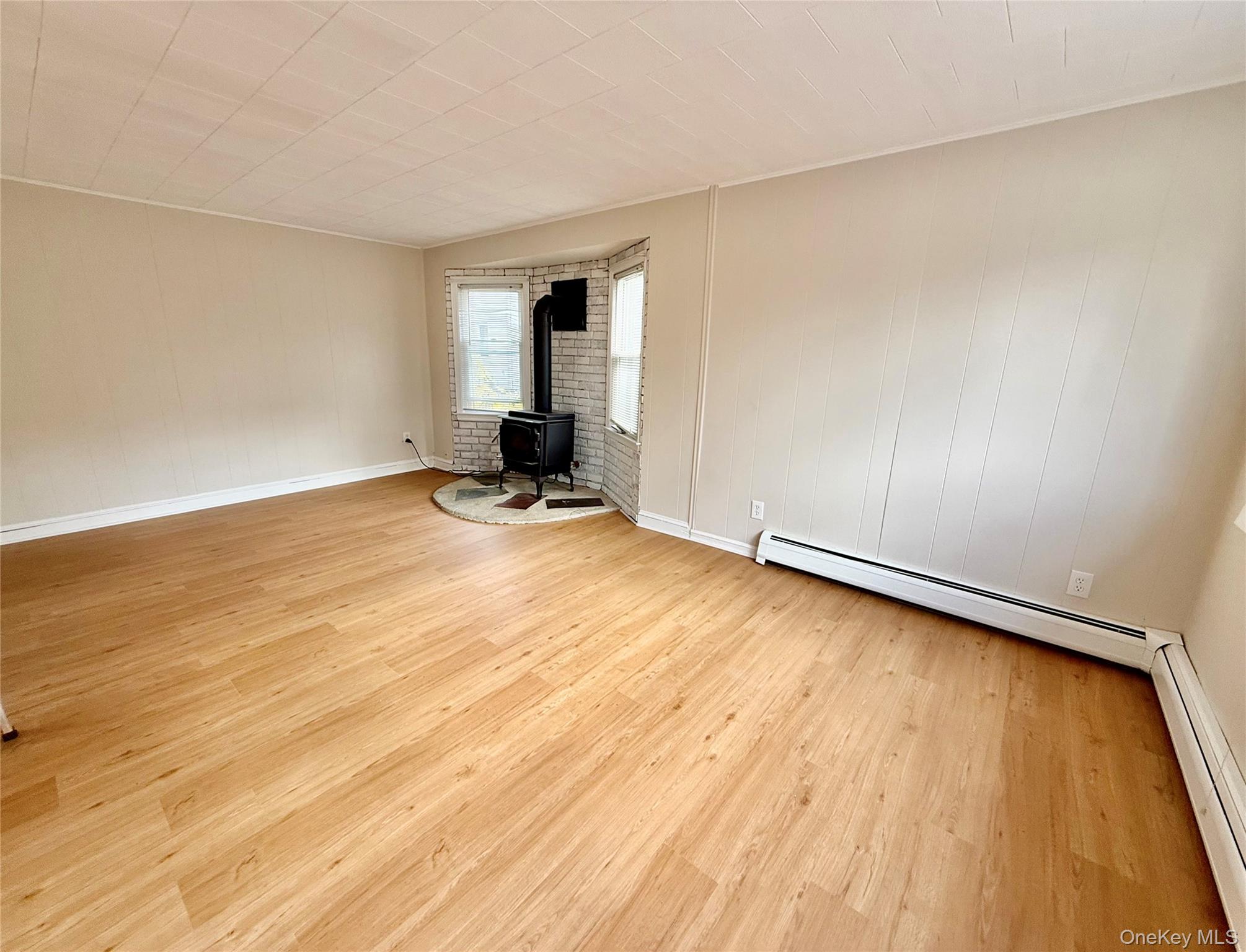 10 Cottage Avenue, Nanuet, NY 10954