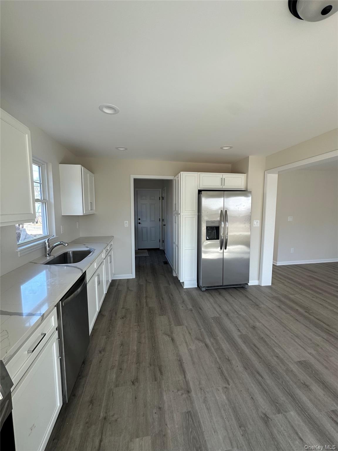 5 Cooper Avenue, Huntington Station, NY 11746