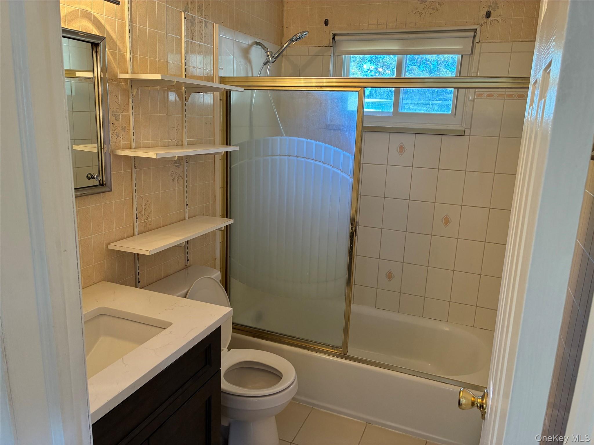 281 Fir Grove Road, Ronkonkoma, NY 11779