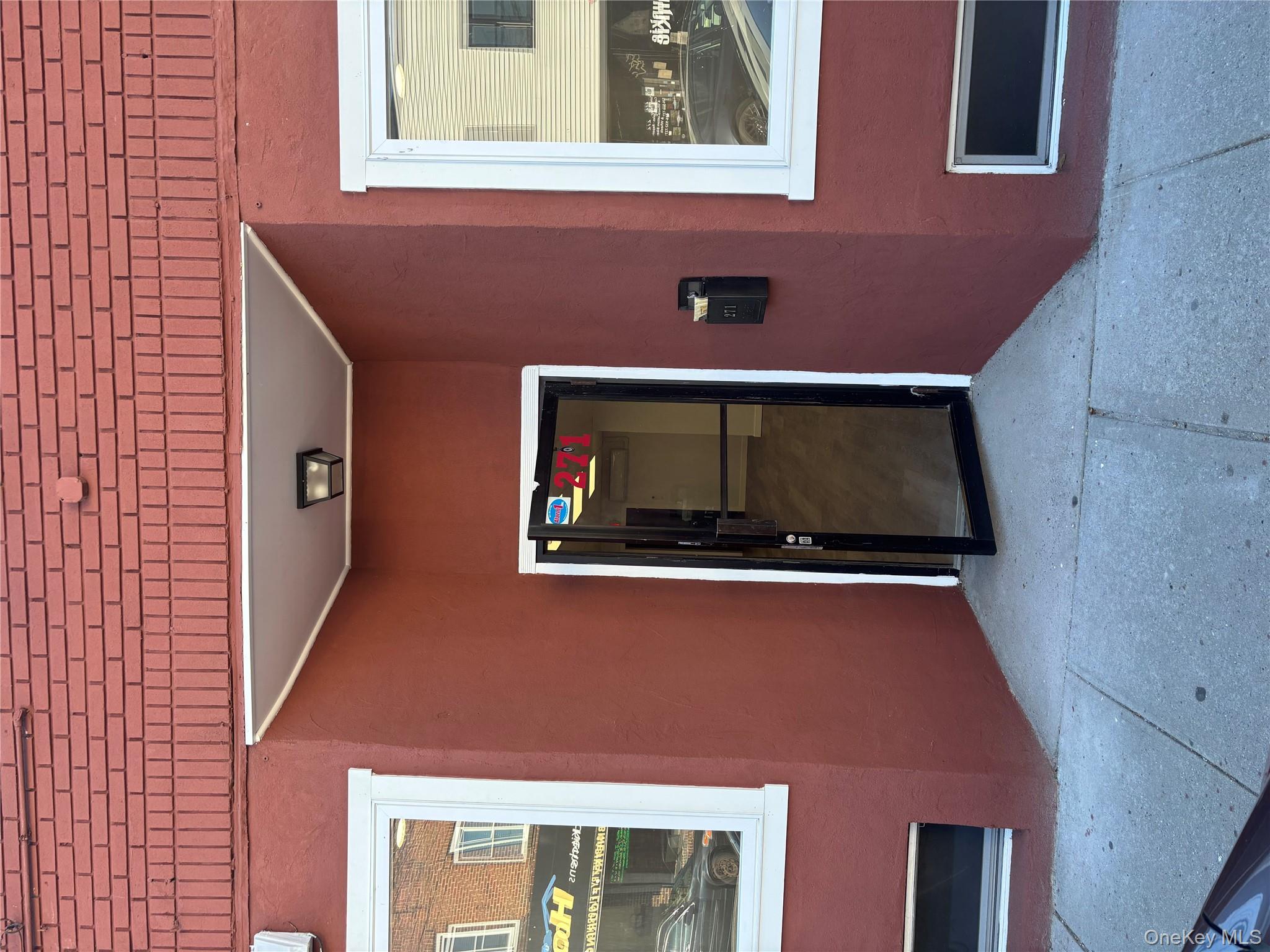 271 (267) Broadway, Bethpage, NY 11714