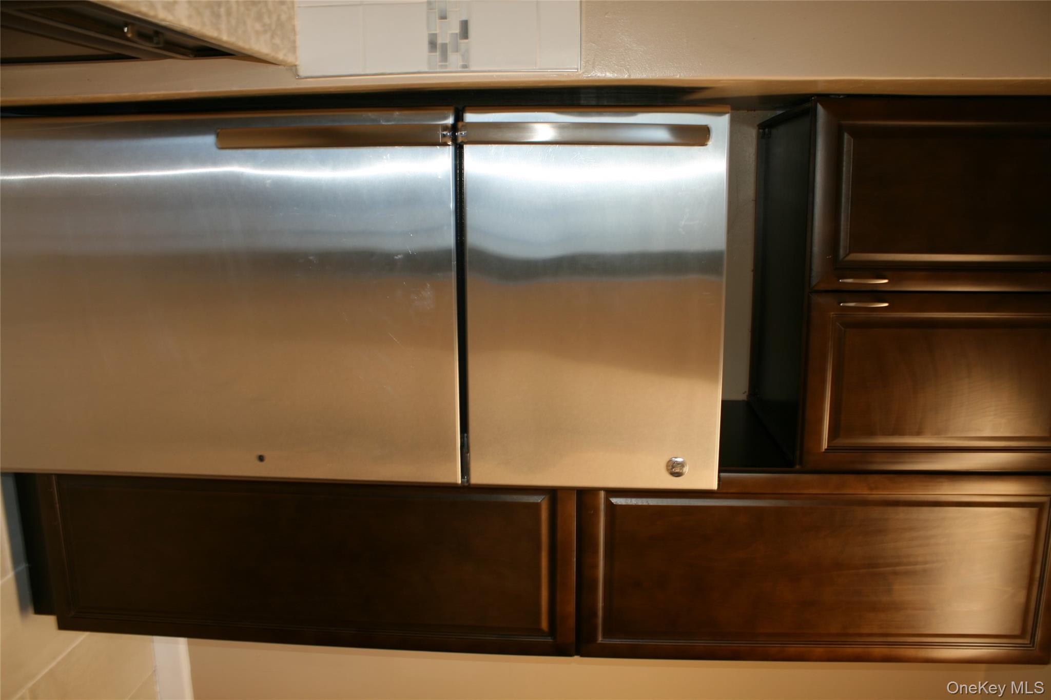 306 E Mosholu Parkway S # 1F, Bronx, NY 10458