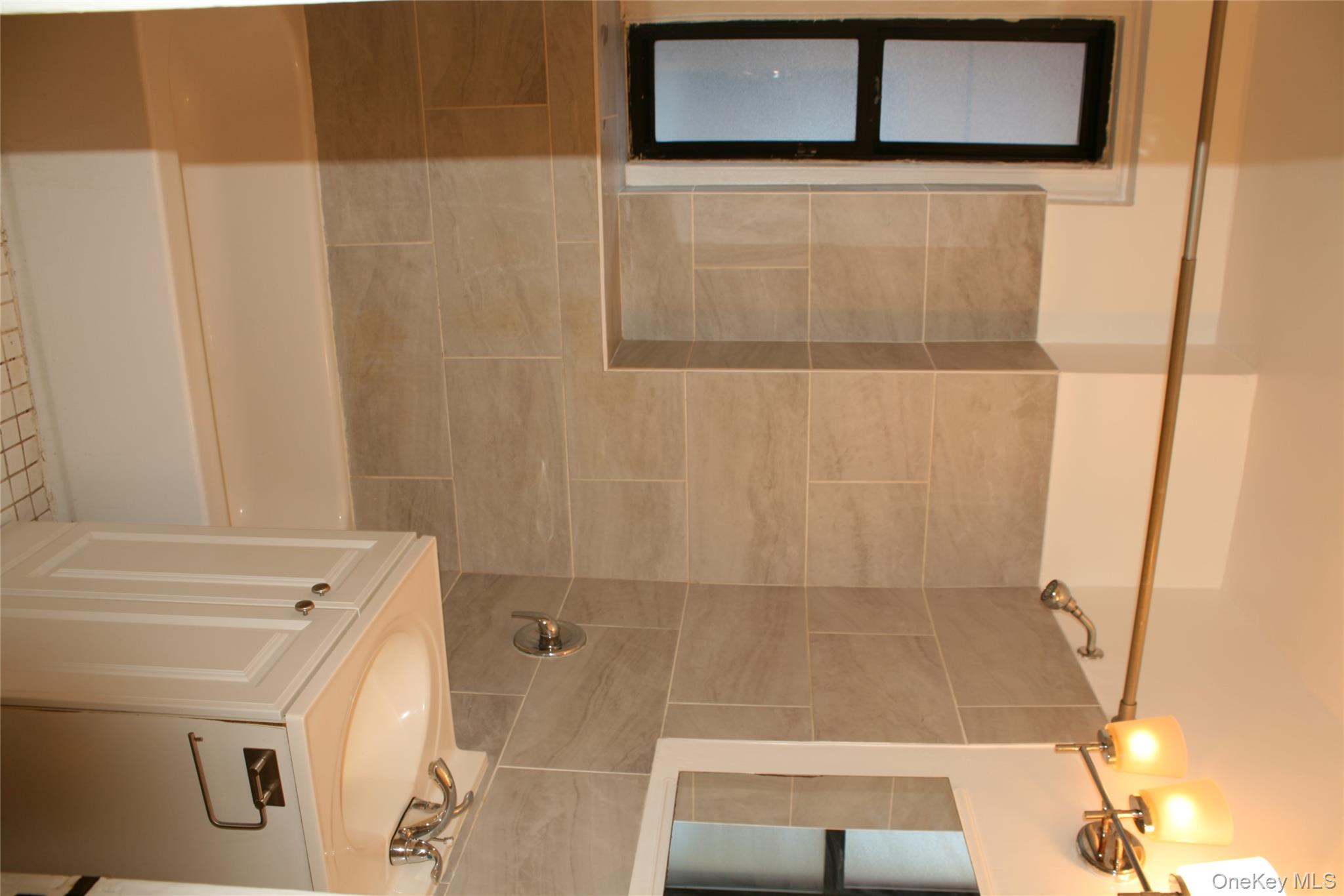 306 E Mosholu Parkway S # 1F, Bronx, NY 10458