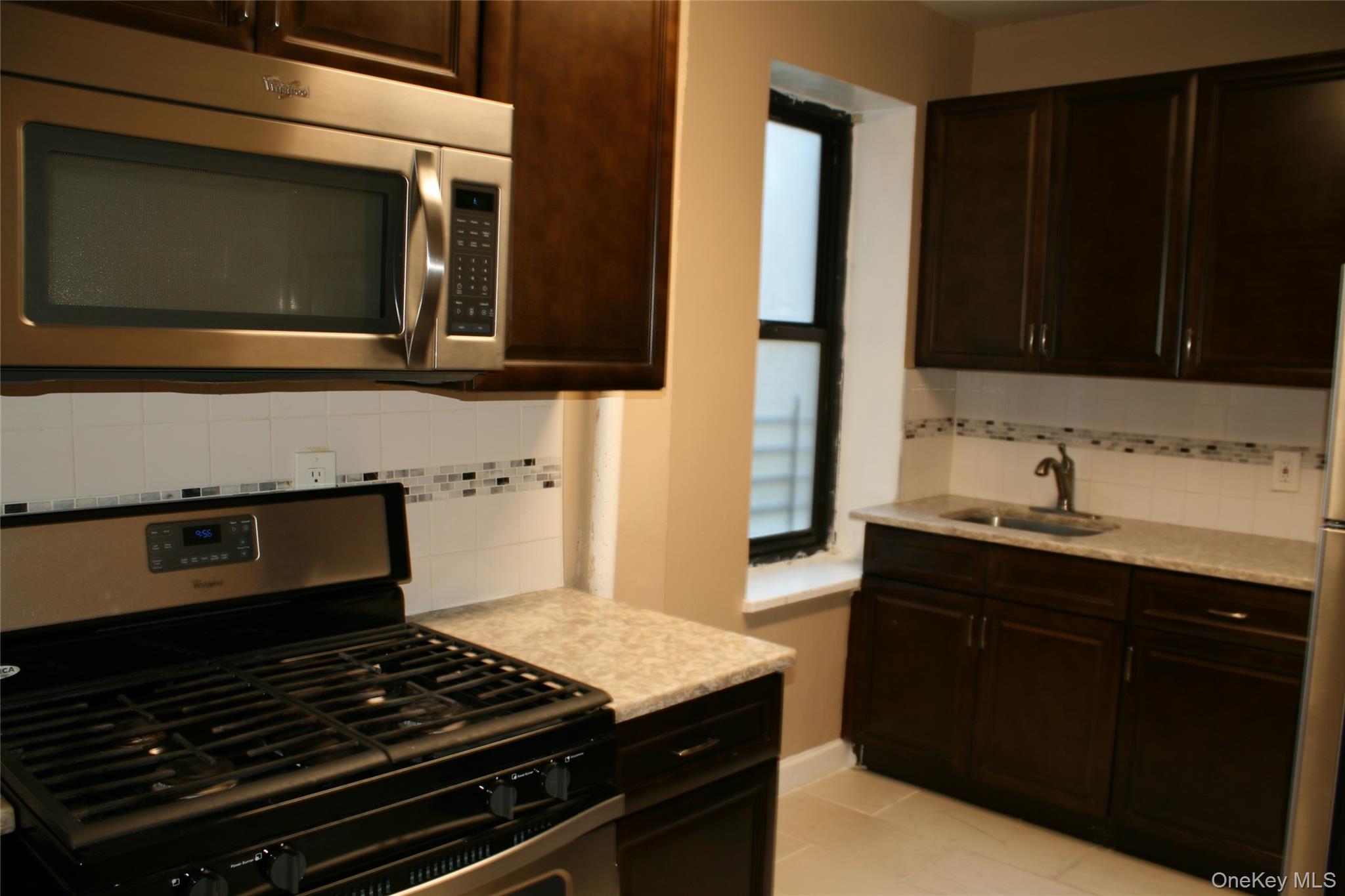 306 E Mosholu Parkway S # 1F, Bronx, NY 10458