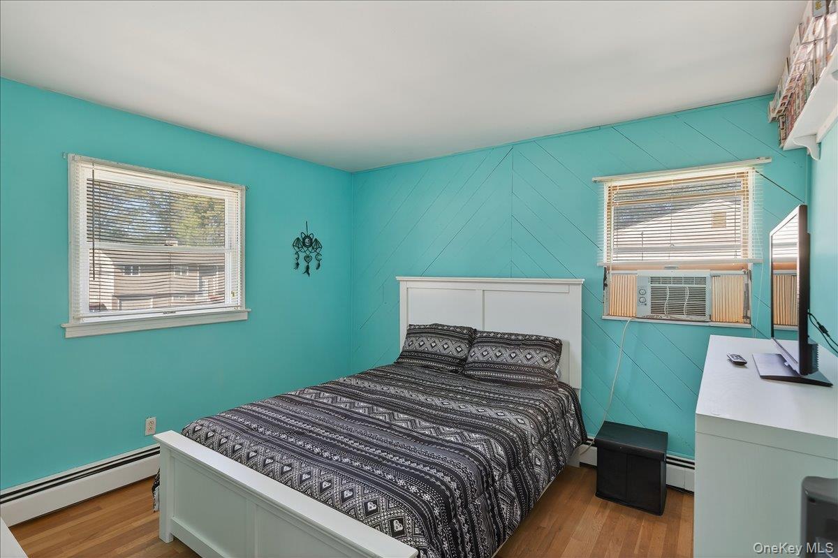 149 Avenue C, Holbrook, NY 11741