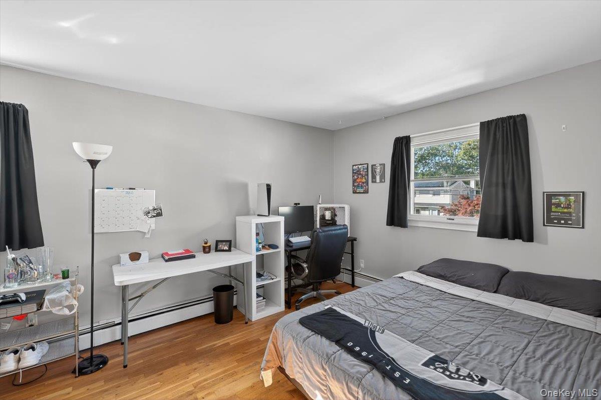 149 Avenue C, Holbrook, NY 11741