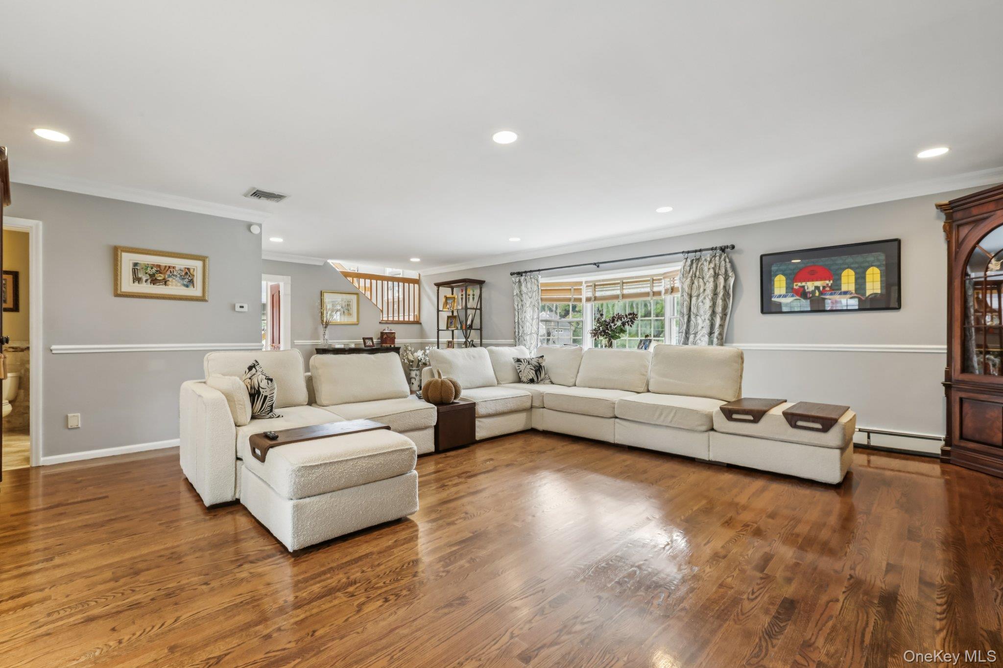 39 Virginia Lane, Thornwood, NY 10594