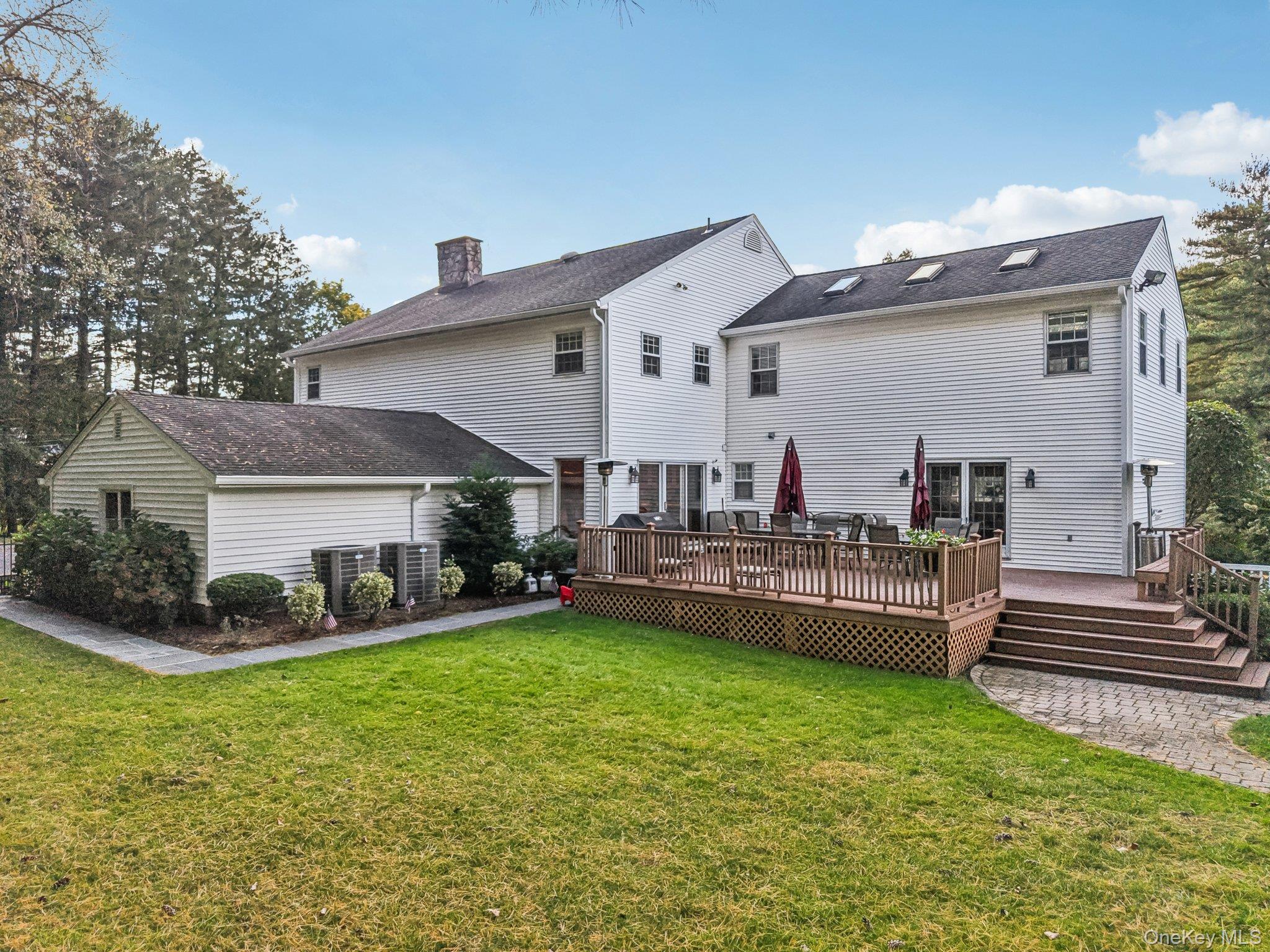 39 Virginia Lane, Thornwood, NY 10594