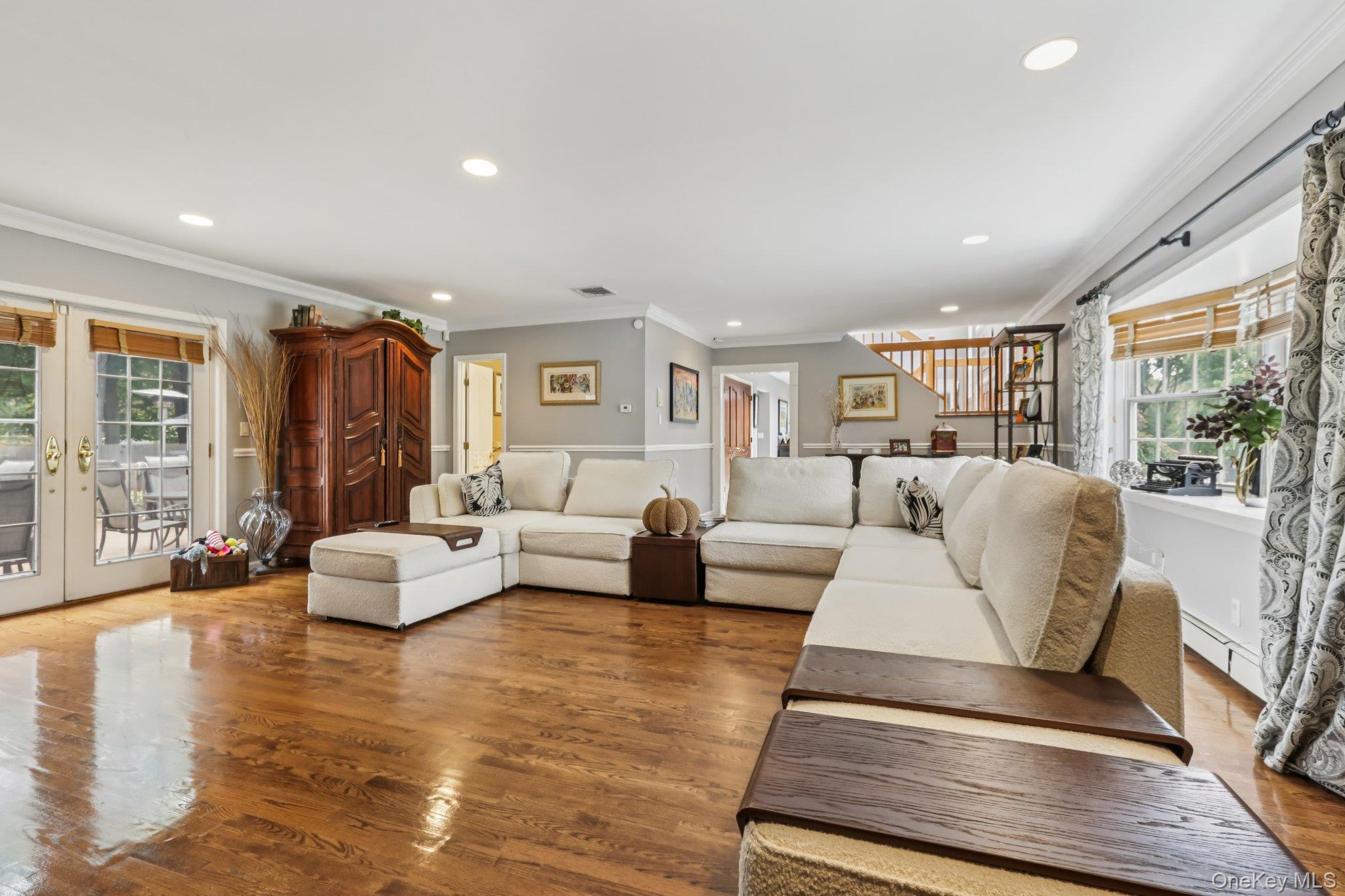 39 Virginia Lane, Thornwood, NY 10594