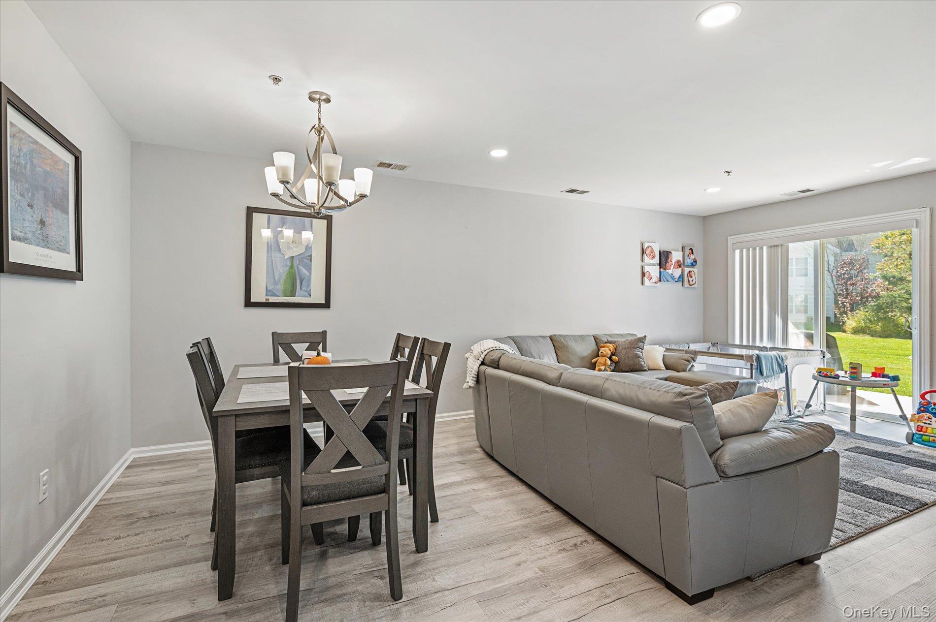 26 Lorien Place, Melville, NY 11747