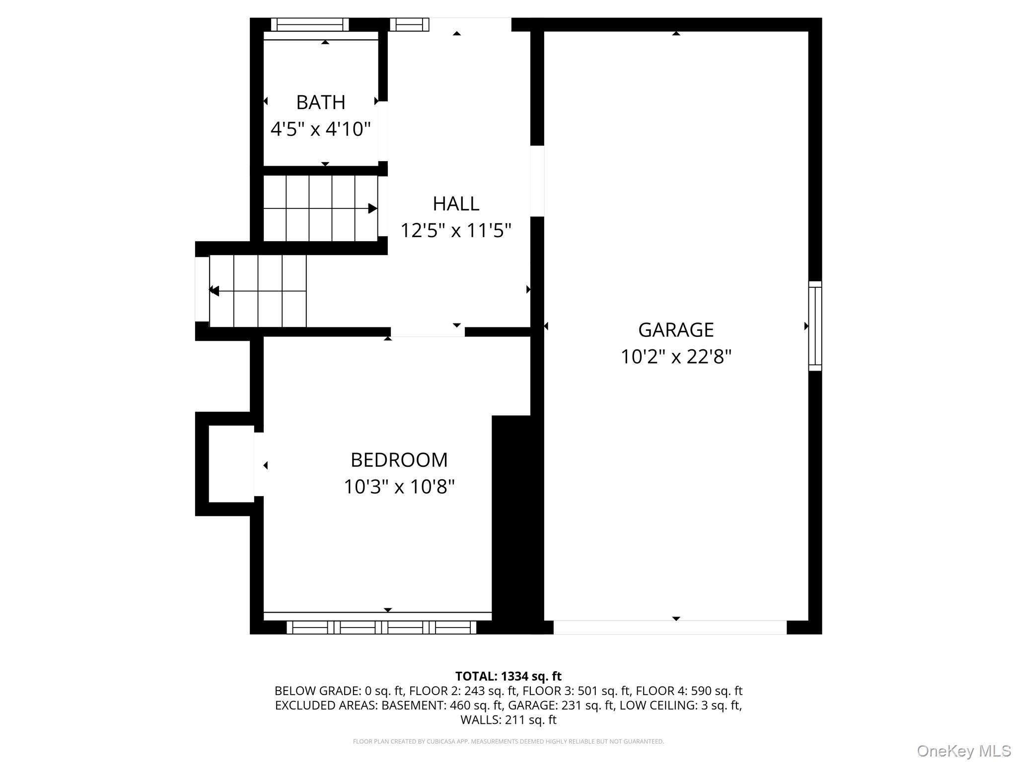 14 Lincoln Road N, Plainview, NY 11803