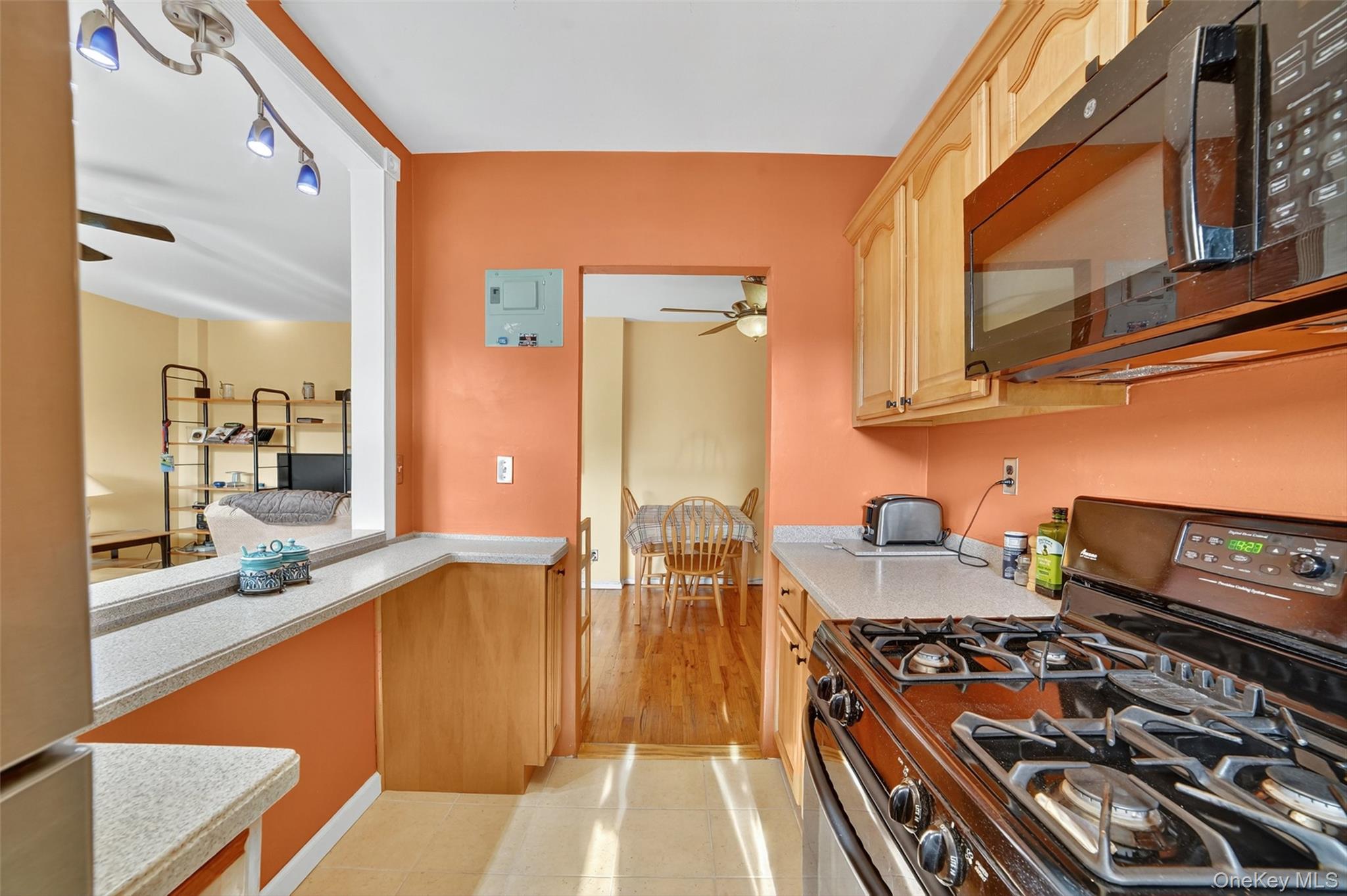 30 E Hartsdale Avenue # 3A, Hartsdale, NY 10530