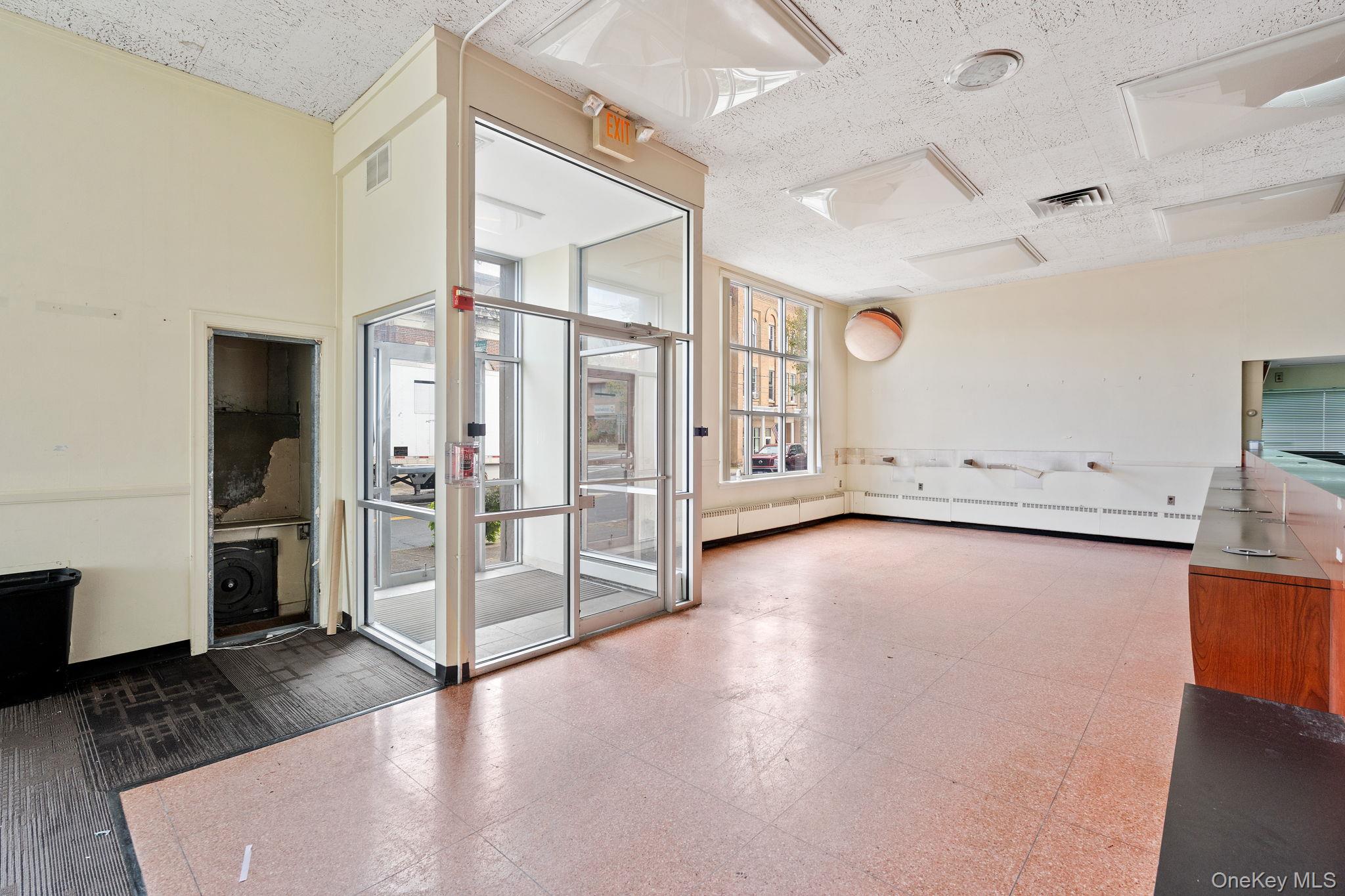 83 Canal Street, Ellenville, NY 12428