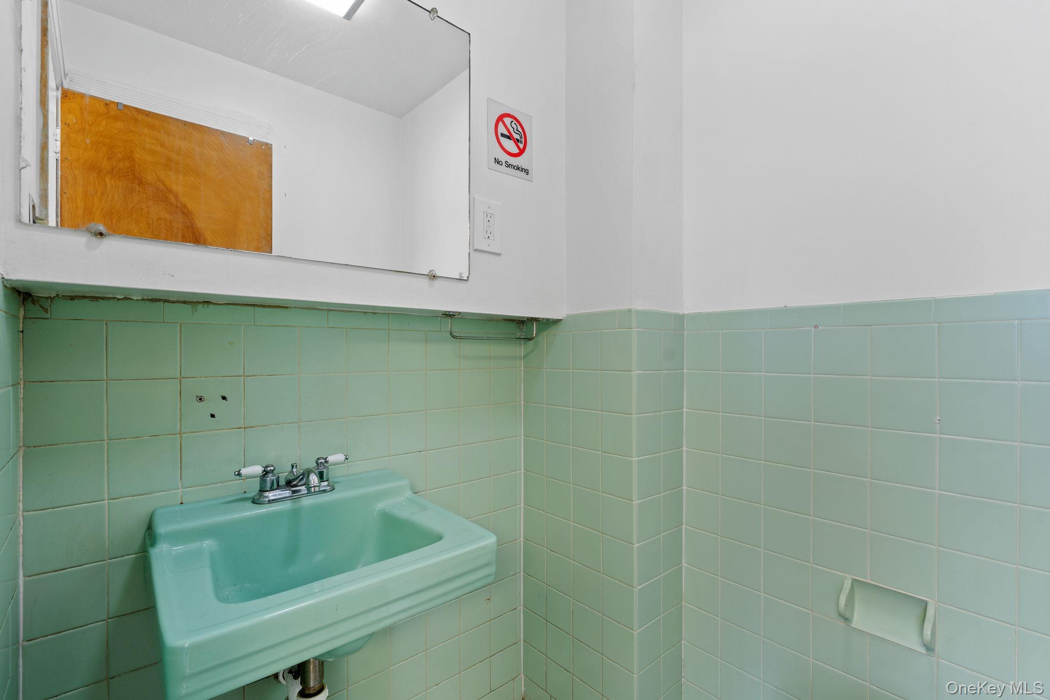 83 Canal Street, Ellenville, NY 12428