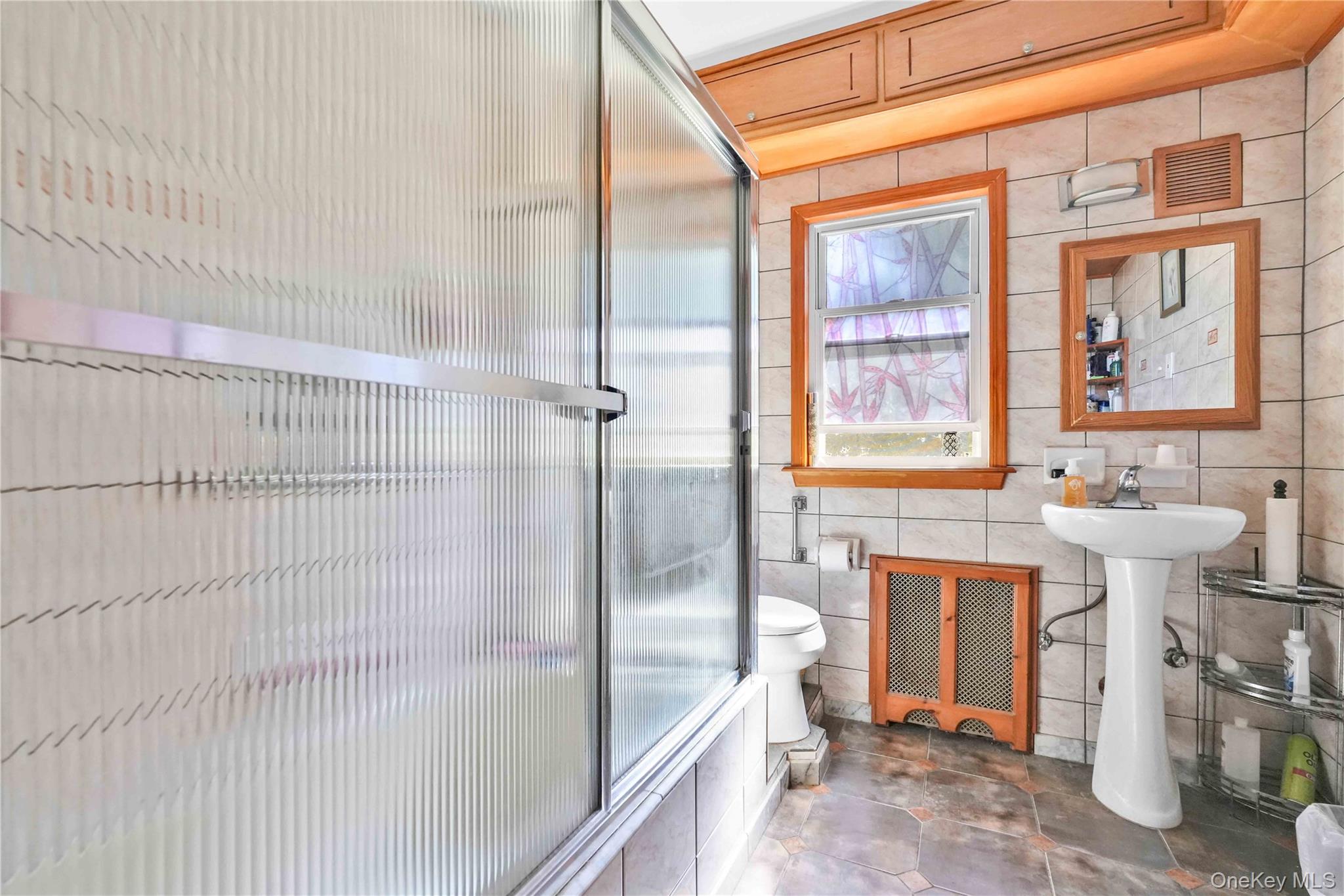 104-47 Ditmars Boulevard, East Elmhurst, NY 11369