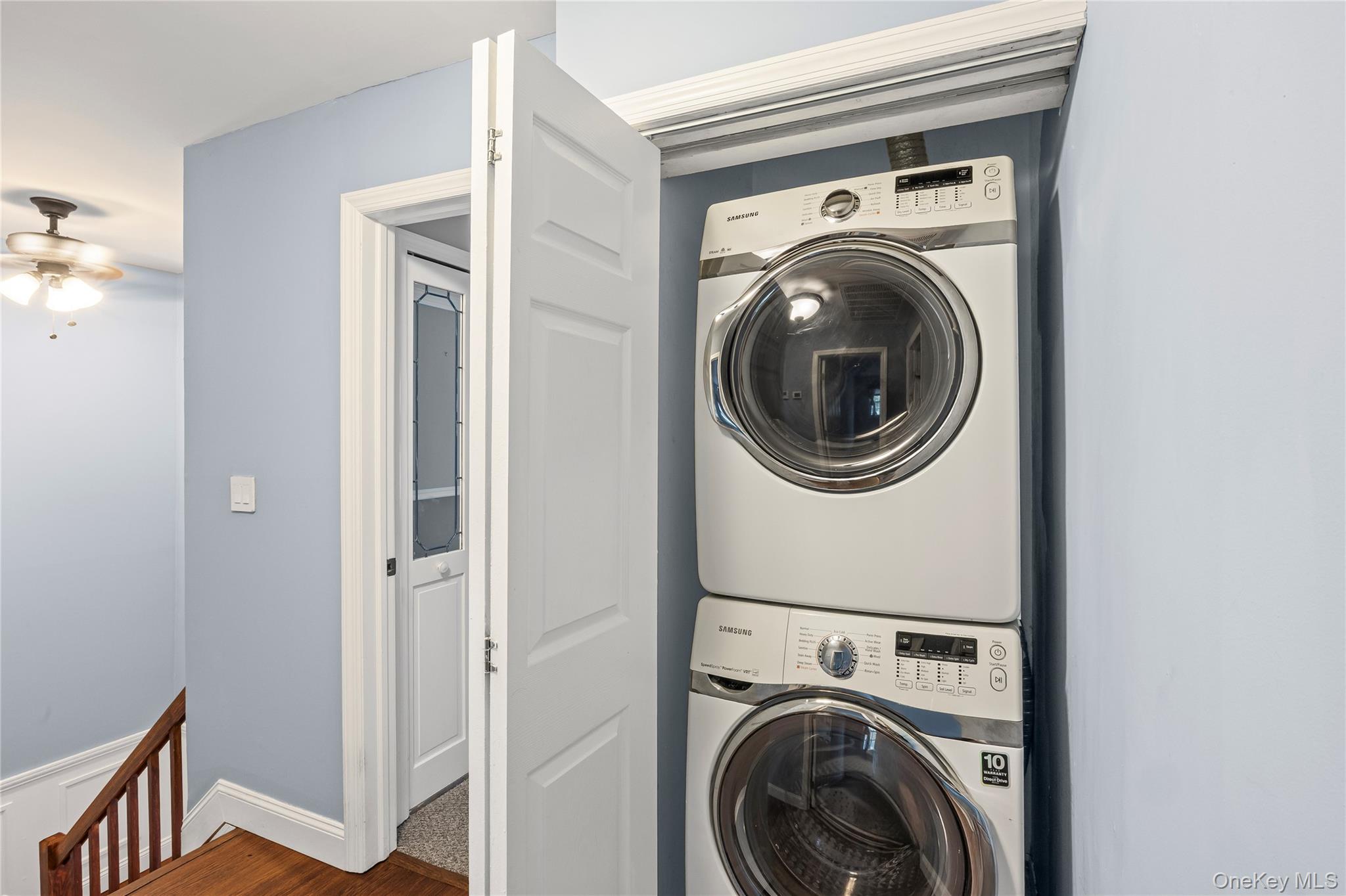 8 Potomac Court, Coram, NY 11727