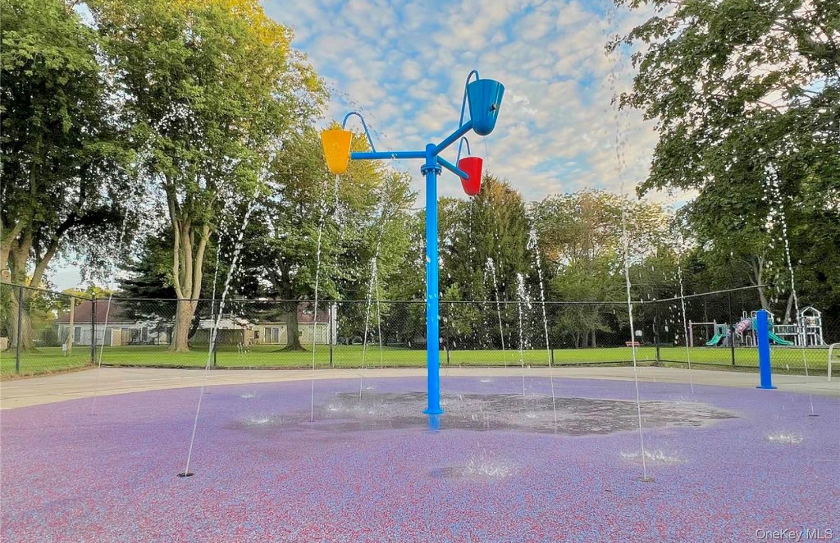 8 Potomac Court, Coram, NY 11727