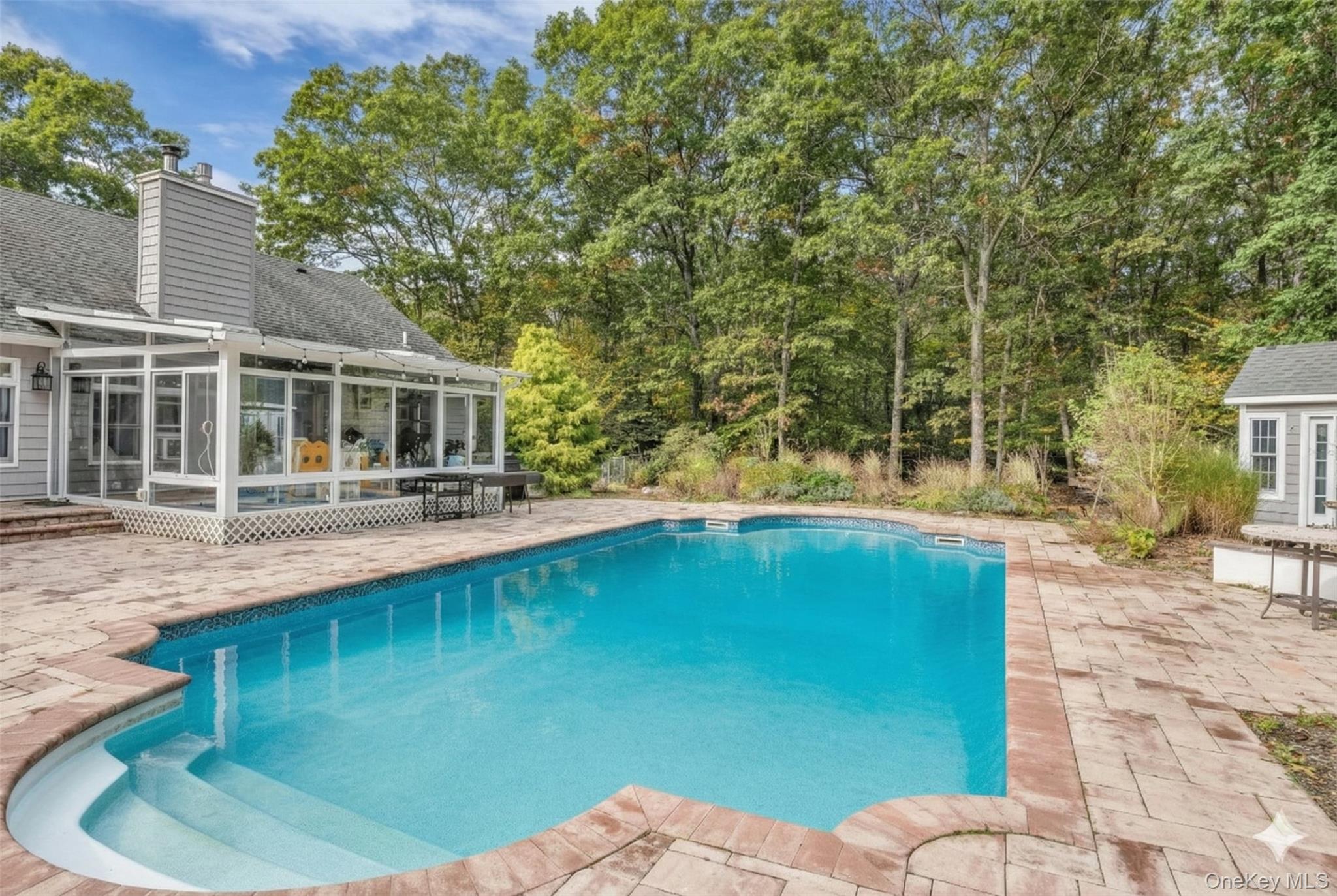 156 N Woods Road, Baiting Hollow, NY 11933