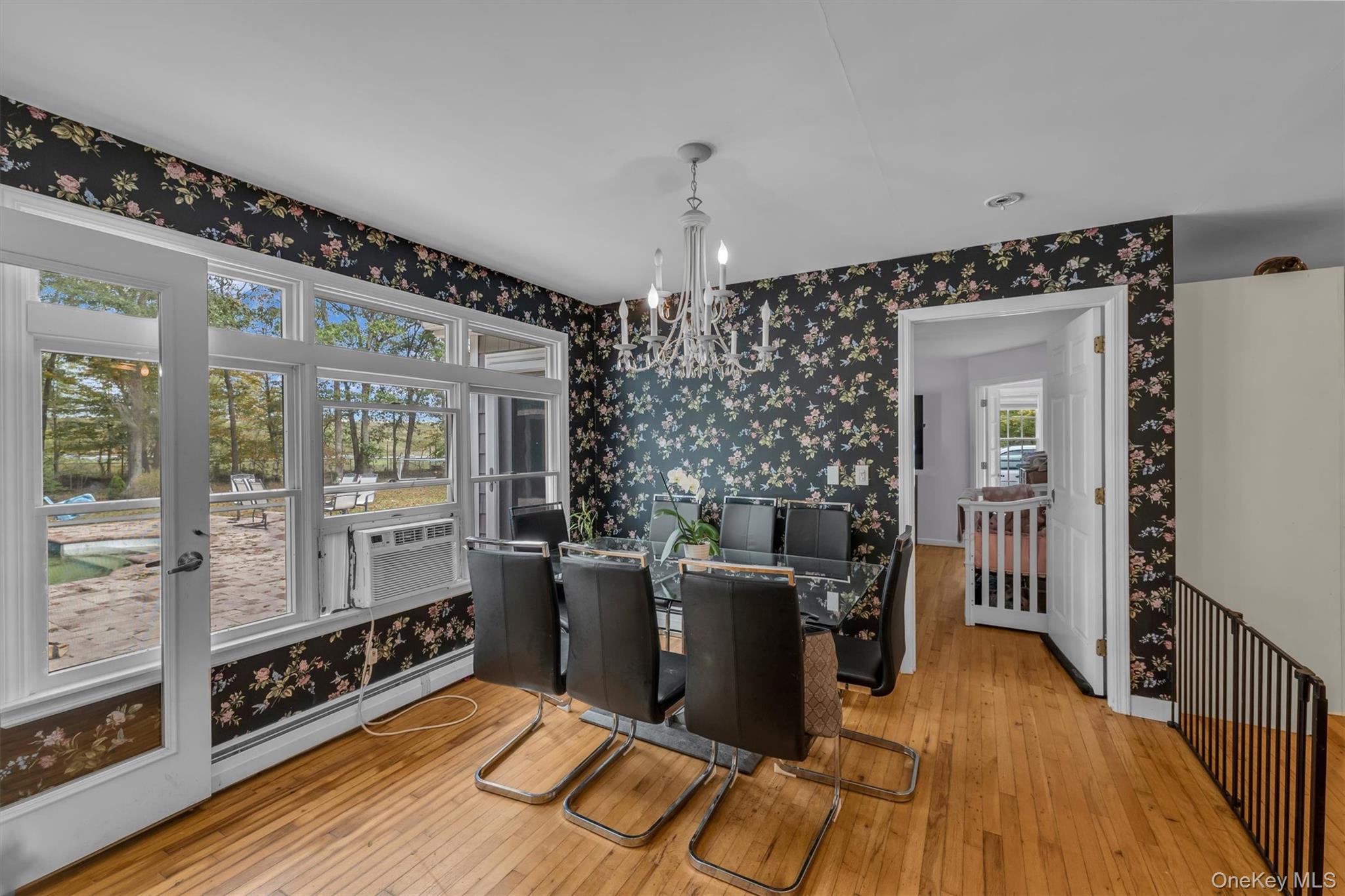 156 N Woods Road, Baiting Hollow, NY 11933