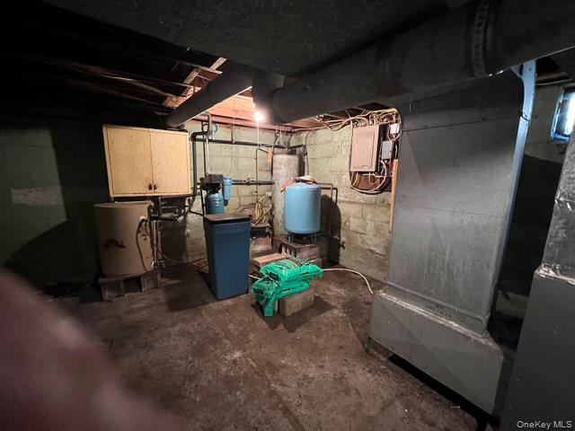 100 Upper Cherrytown Road, Kerhonkson, NY 12446