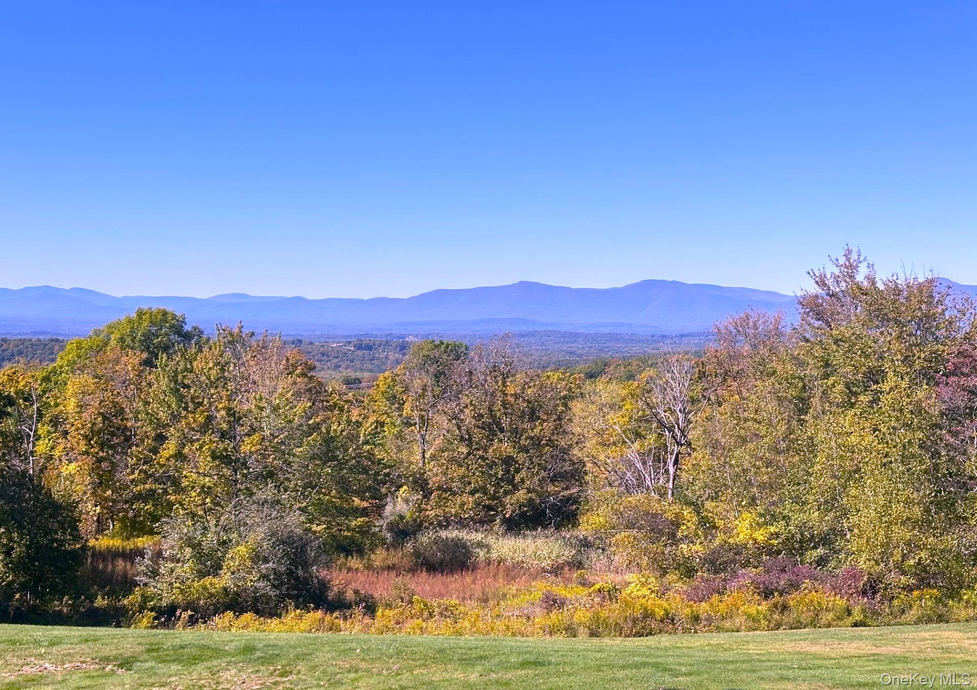 926 Turkey Hill Road, Red Hook, NY 12571